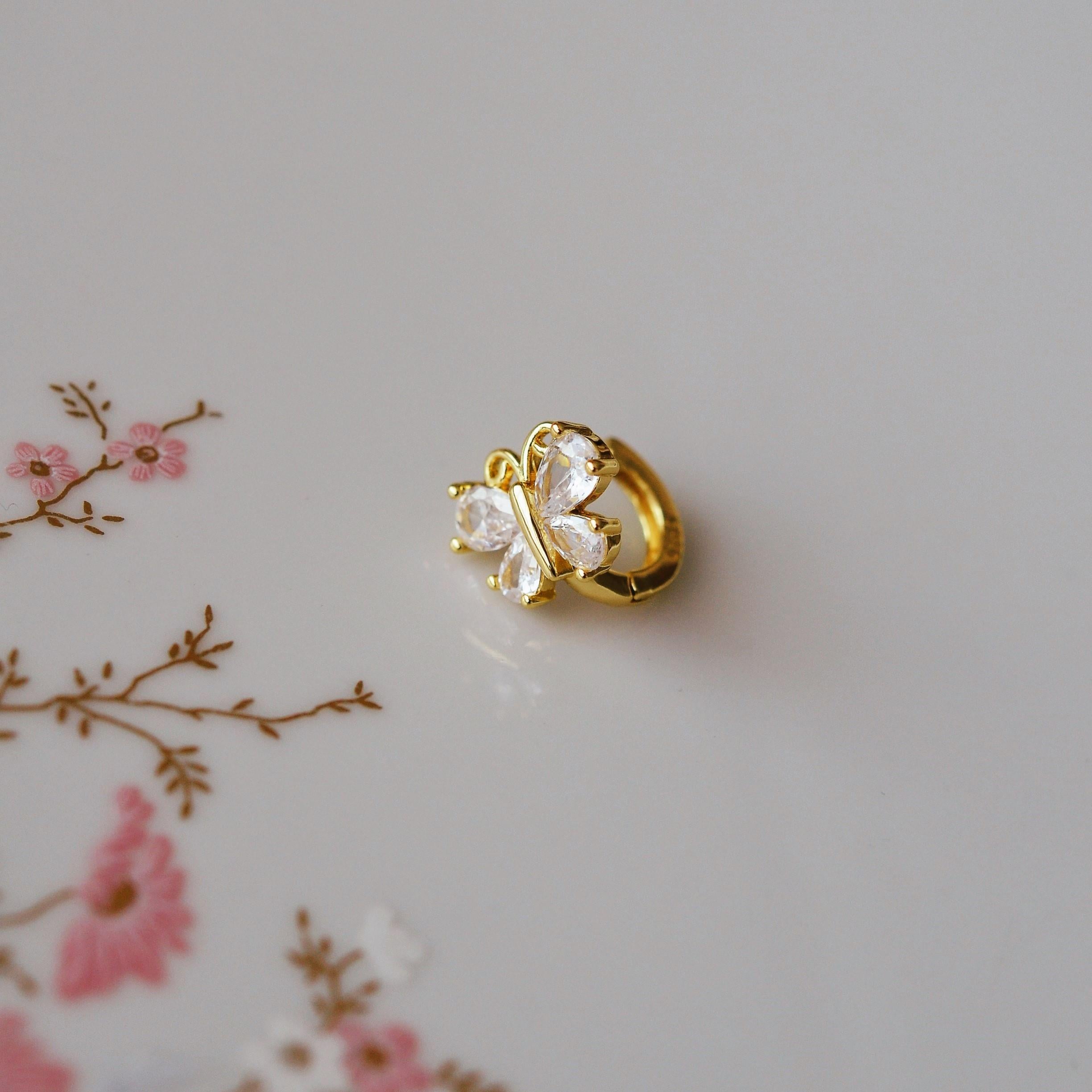 Gold Çelik Kelebek Helix Küpe Helix Piercing Lob