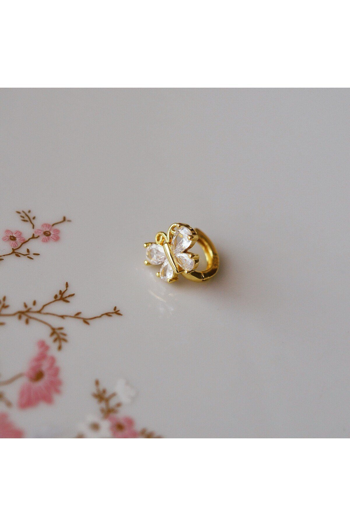 Gold Çelik Kelebek Helix Küpe Helix Piercing Lob