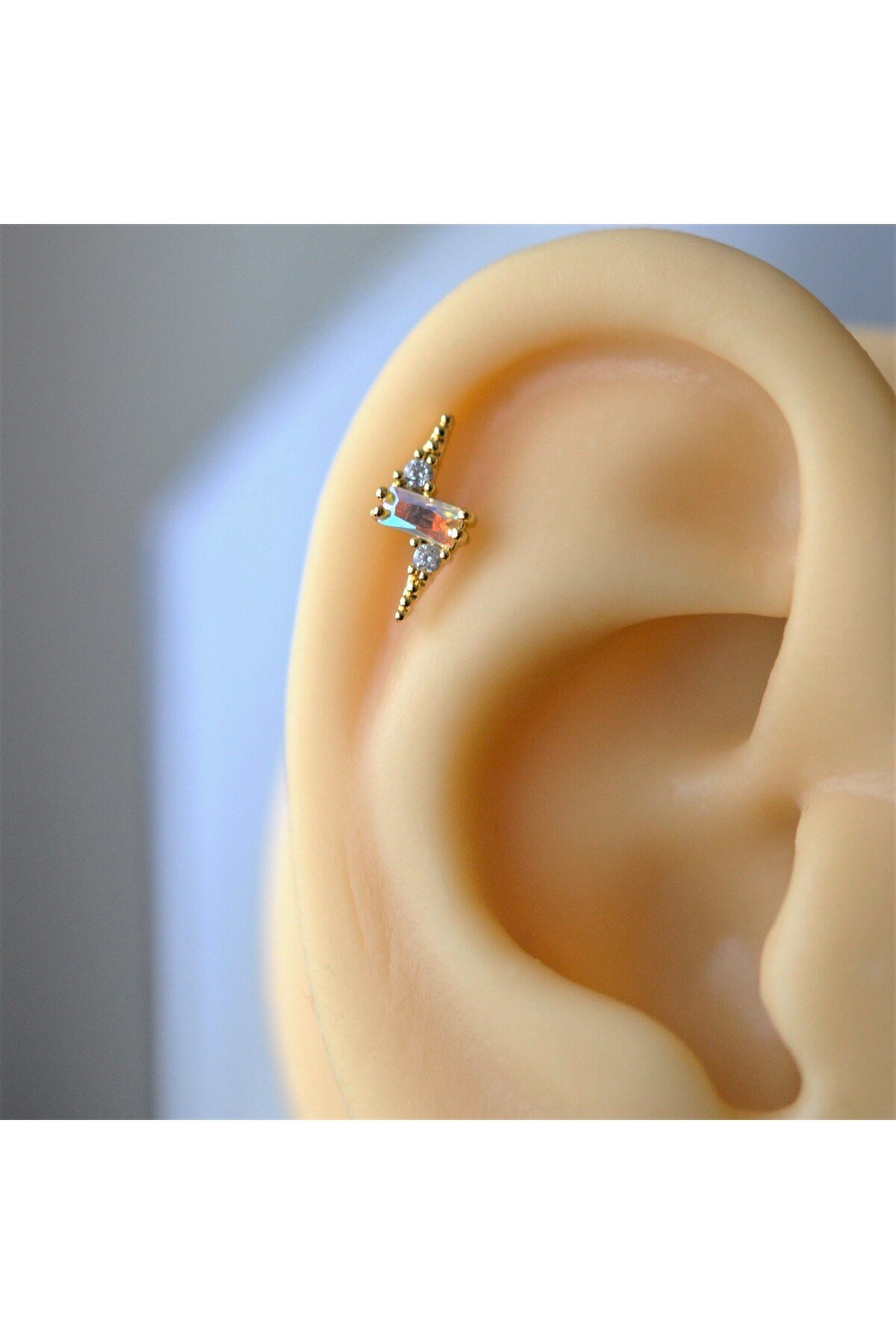 Gold Cerrahi Çelik Şimşek Modelli Piercing Helix Lob Kıkırdak Tragus