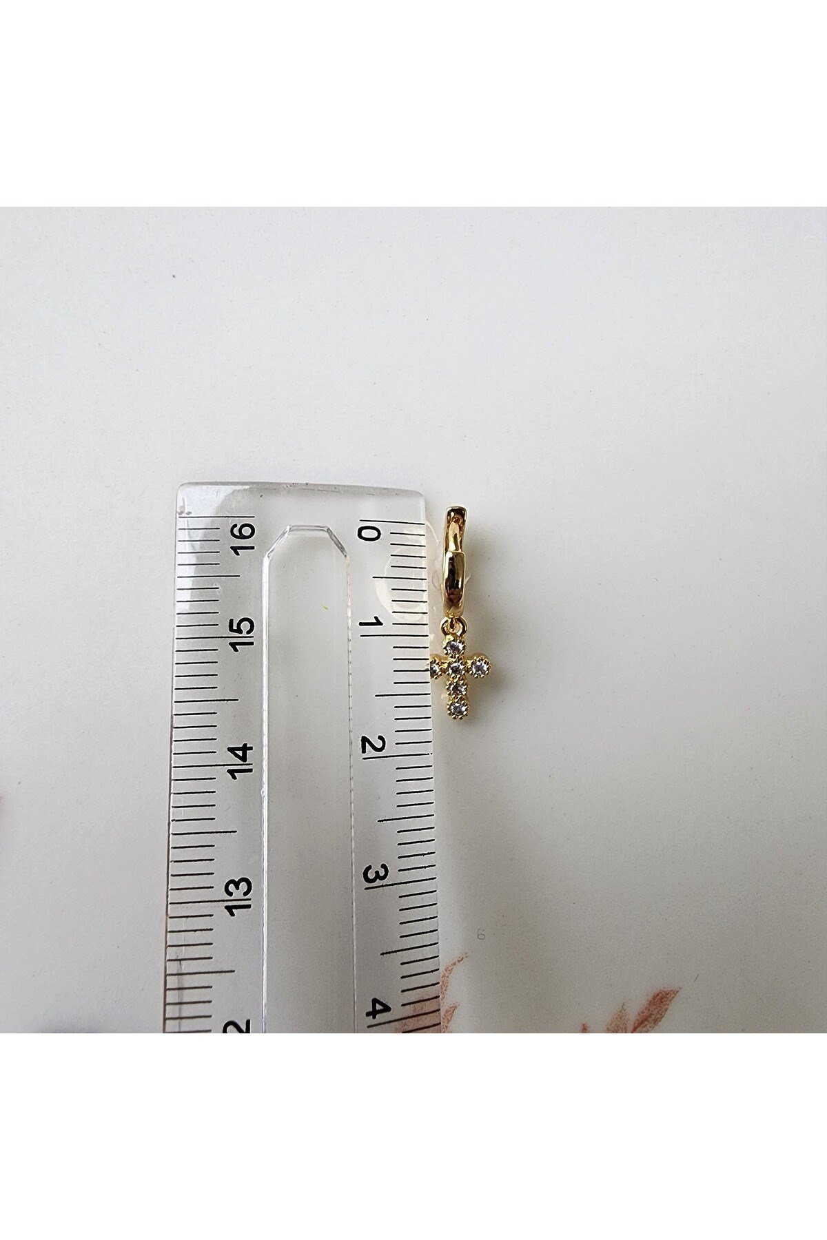 Gold Haç Piercing Tragus Helix Kıkırdak Zirkon Cross Piercing