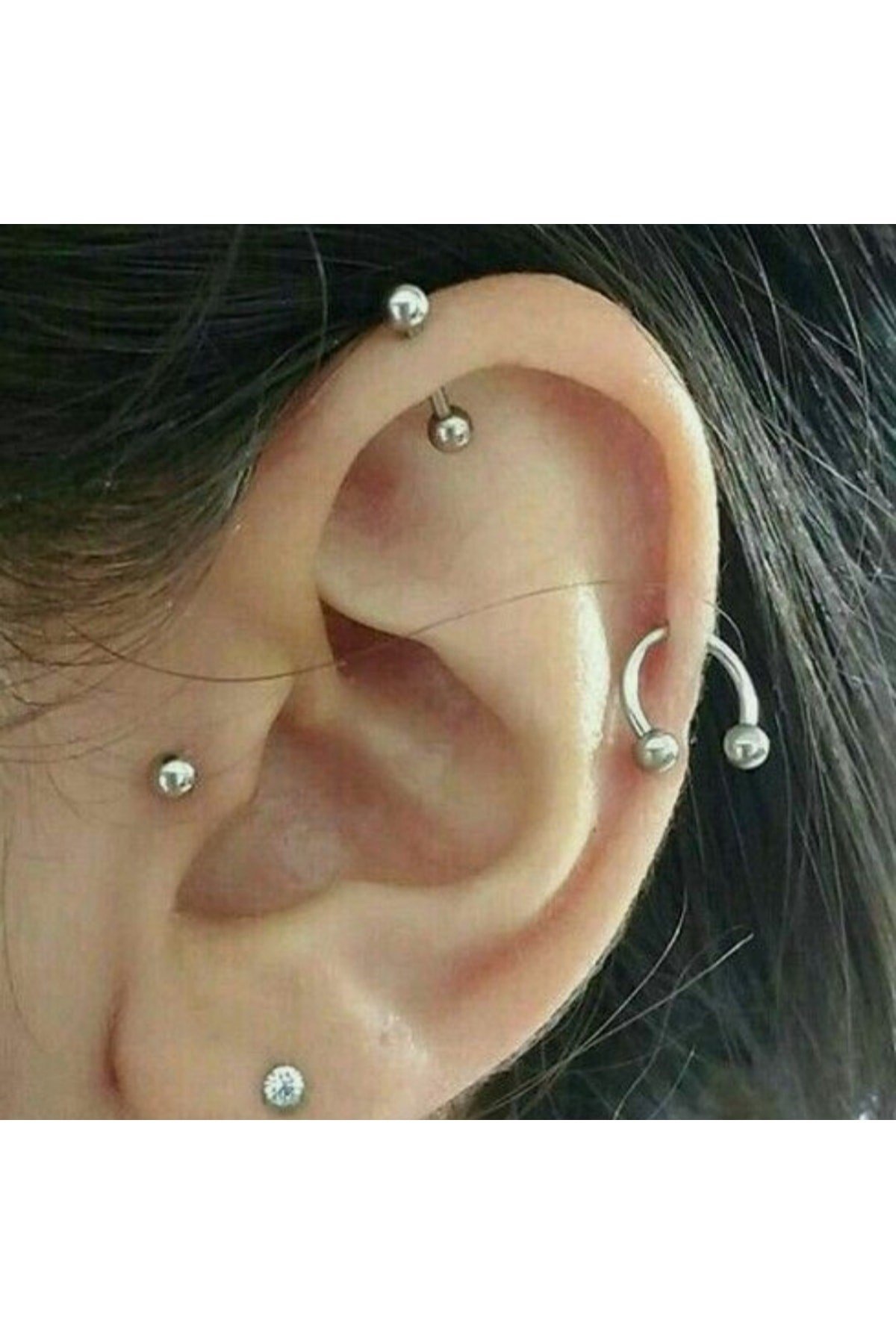Gümüş Renk Cerrahi Çelik Toplu Piercing 10 Mm Helix Lob Conch Daith