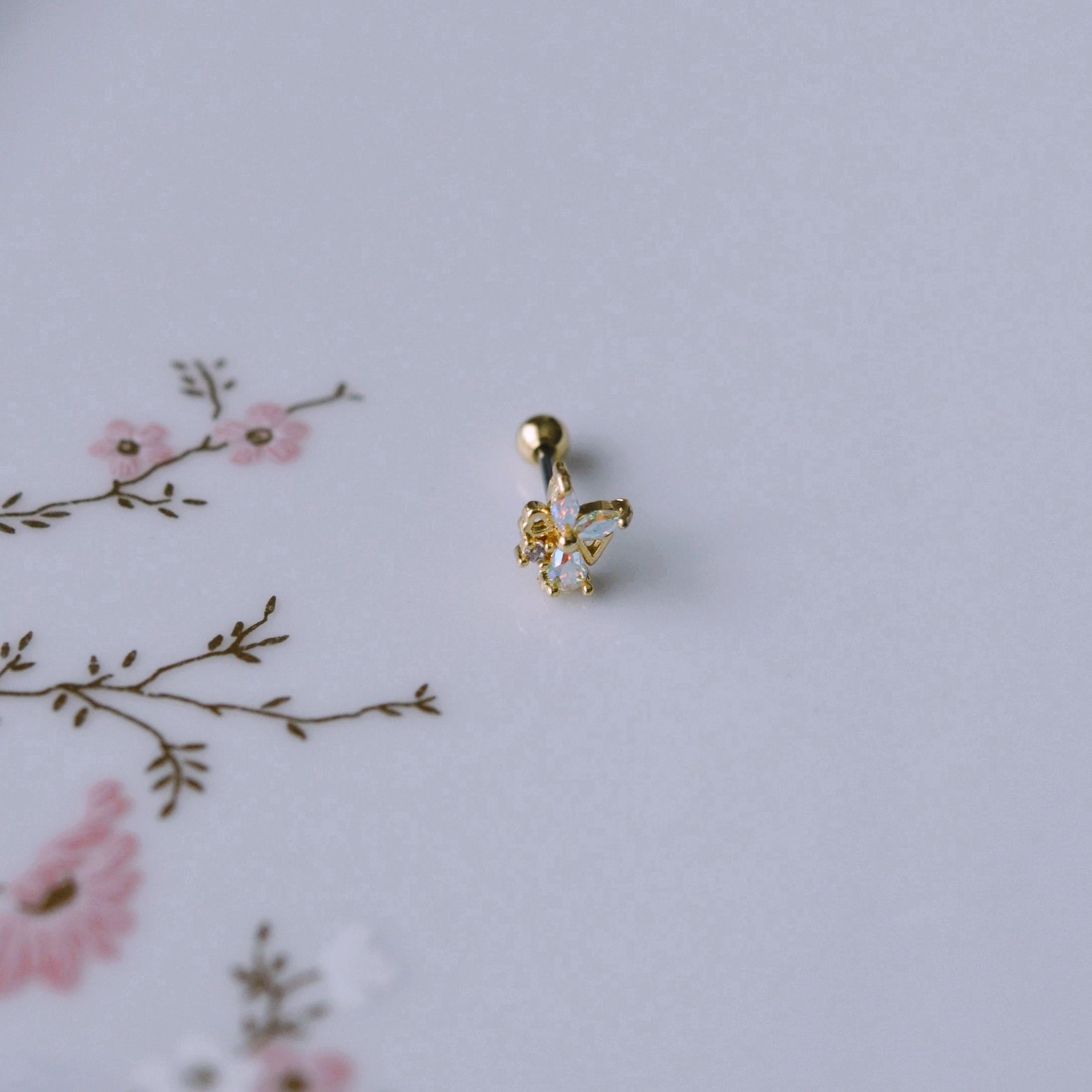 Hologram Çiçek Helix Piercing Kıkırdak Cerrahi Çelik Gold Renk