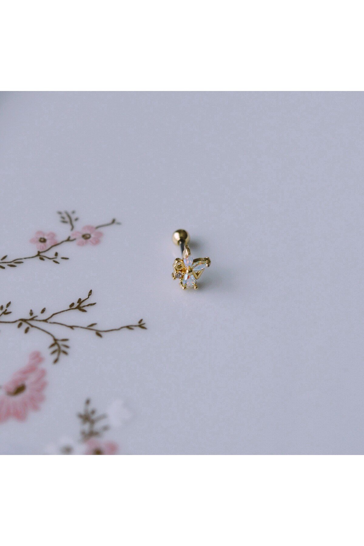 Hologram Çiçek Helix Piercing Kıkırdak Cerrahi Çelik Gold Renk