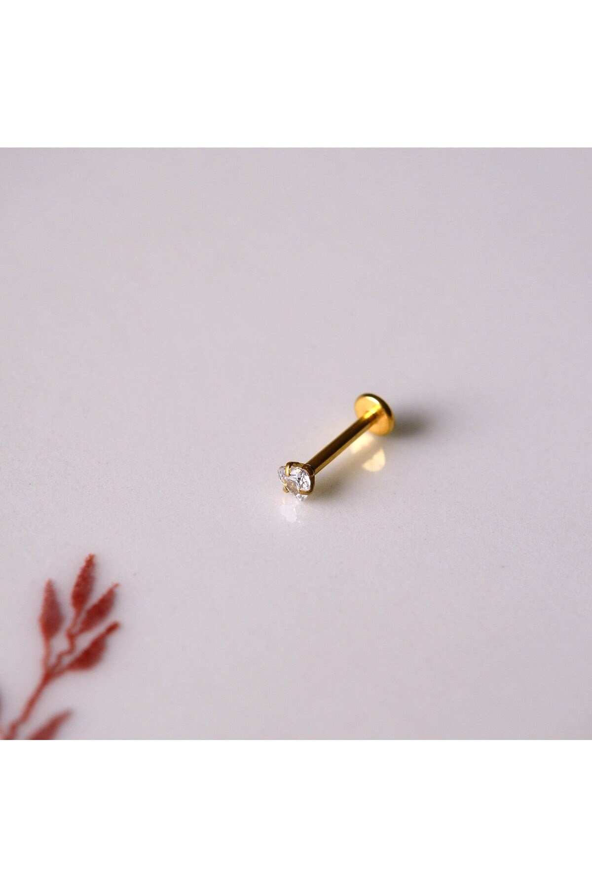 Kalp Model Tektaşlı Cerrahi Çelik Tragus Piercing Helix Kıkırdak Conch Anti Helix