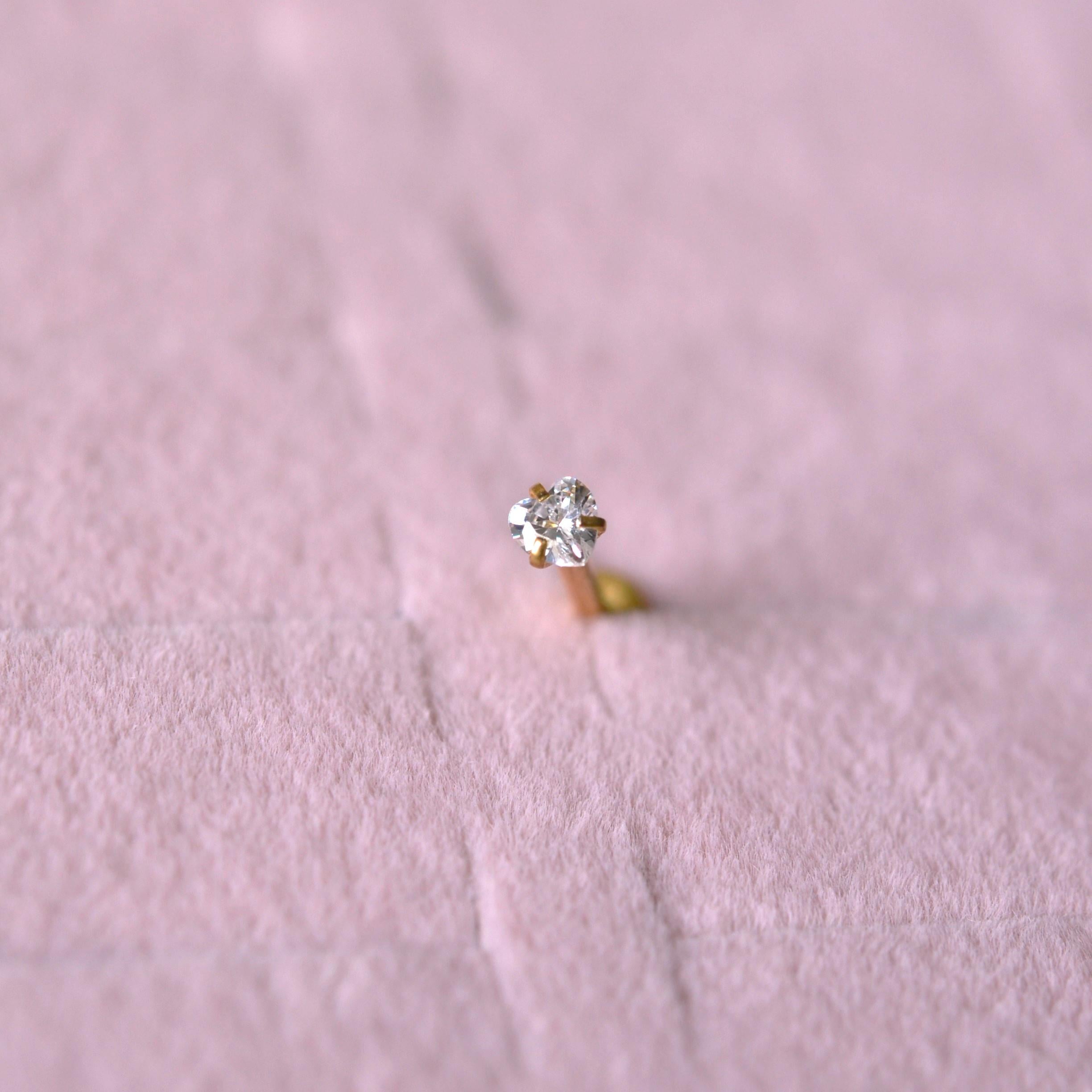 Kalp Model Tektaşlı Cerrahi Çelik  Tragus Piercing Helix Kıkırdak Conch Anti Helix