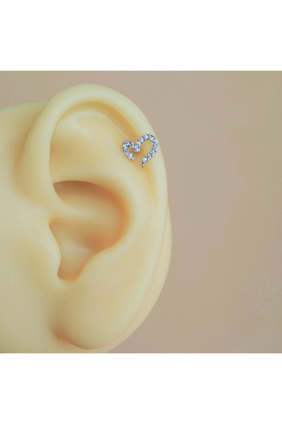 Kalp Model Tragus Helix Piercing Kıkırdak Silver Renk