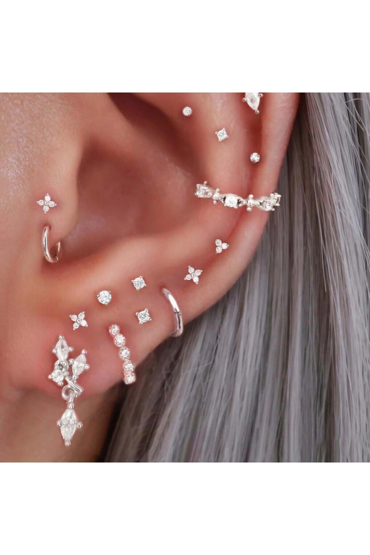 Mini Üçtaş Helix Piercing Helix Kıkırdak Tragus Conch Silver Renk Çelik Piercing Zirkon Taş