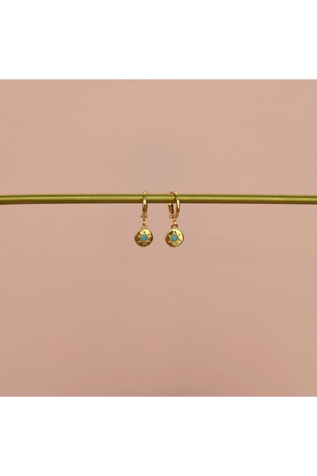 Minimal Mavi Yıldız Figürlü Sallantılı Halka Küpe Piercing