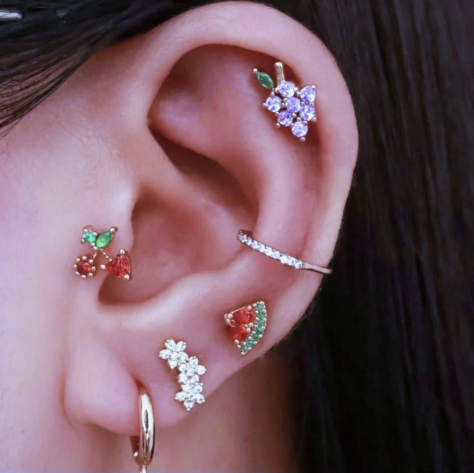 Mor Çiçekli Helix Piercing Kıkırdak Cerrahi Çelik Gümüş Renk