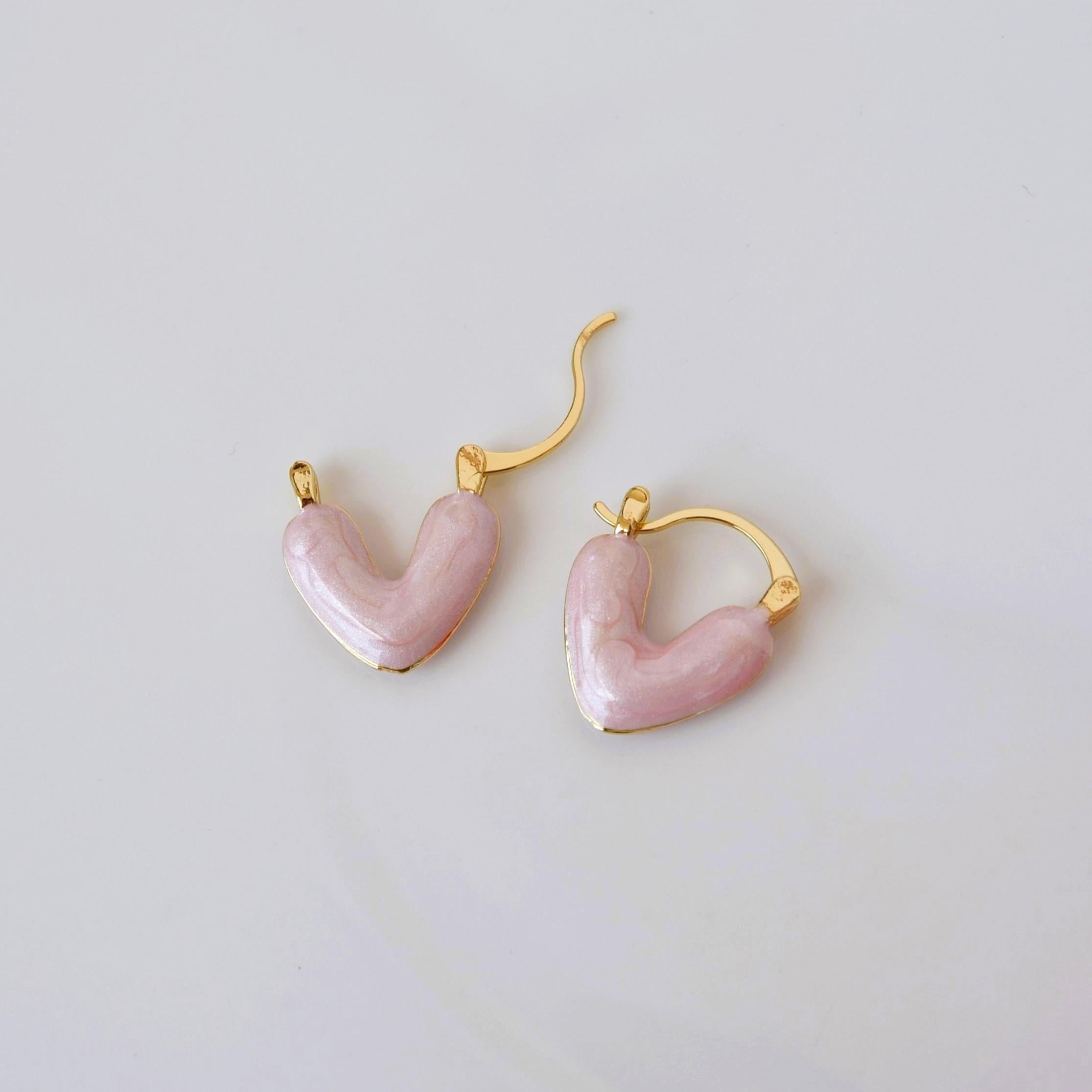 Pembe Kalp Küpe