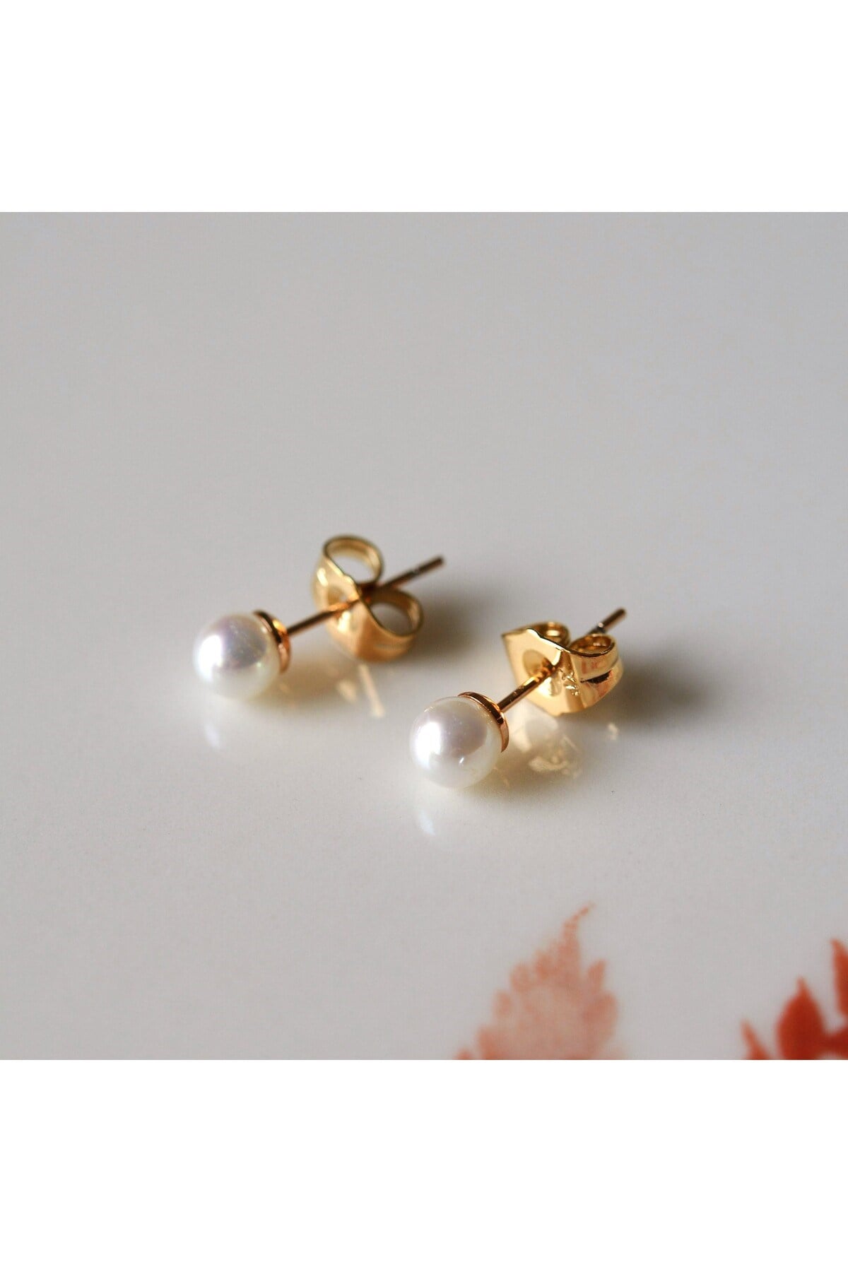 Sade İnci Küpe 4 mm