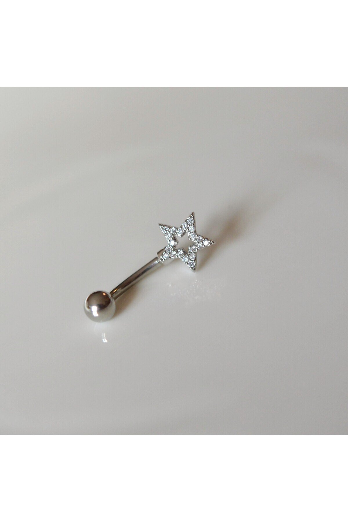 Silver Renk Yıldızlı Göbek Piercingi Çelik Minimal