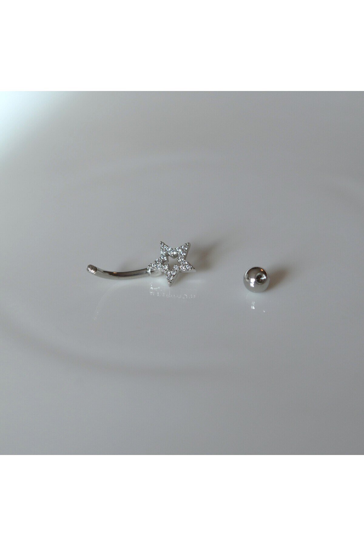 Silver Renk Yıldızlı Göbek Piercingi Çelik Minimal