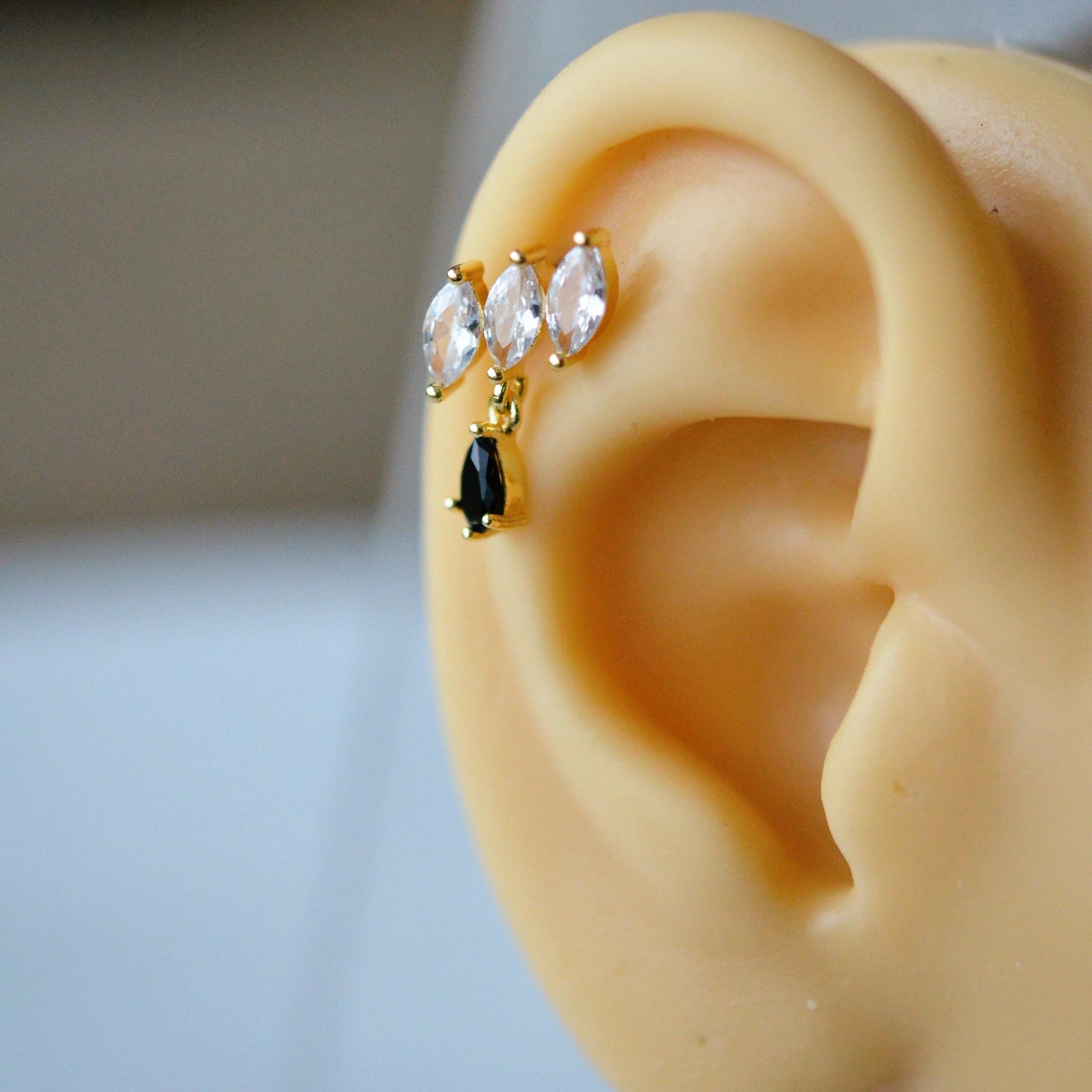 Taş Sallantılı Helix Piercing Kıkırdak Cerrahi Çelik Gold Renk