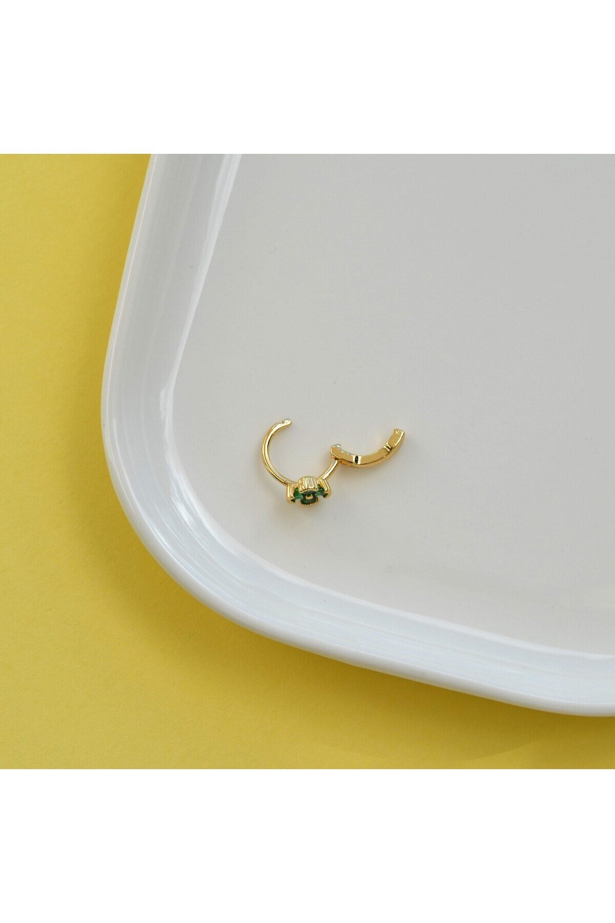 Yeşil Renk Çiçek Halka Piercing Helix Kıkırdak Forward Helix Piercing
