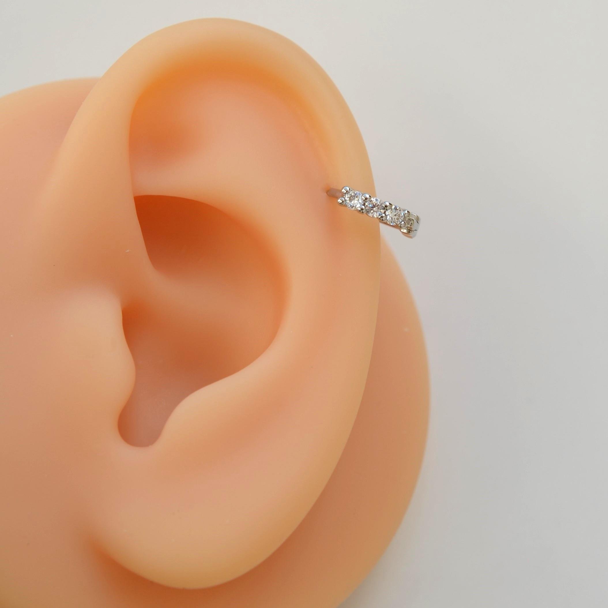 Zirkon Taşlı Halka Piercing Tragus Helix Forward Helix Silver Renkli Halka Piercing