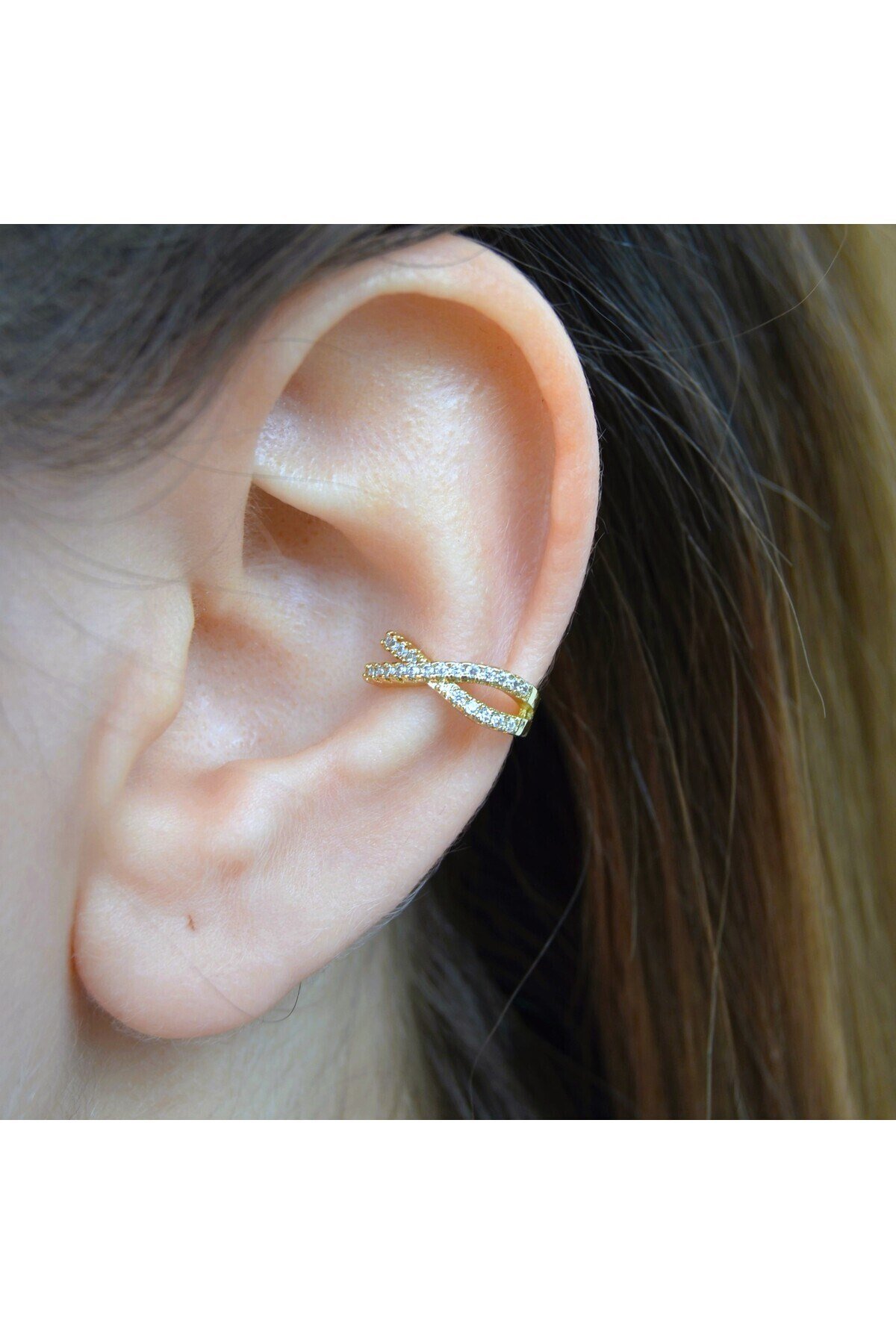 Zirkon Taşlı Minimal Earcuff Deliksiz Kıkırdak Küpesi Çapraz Taşlı Earcuff