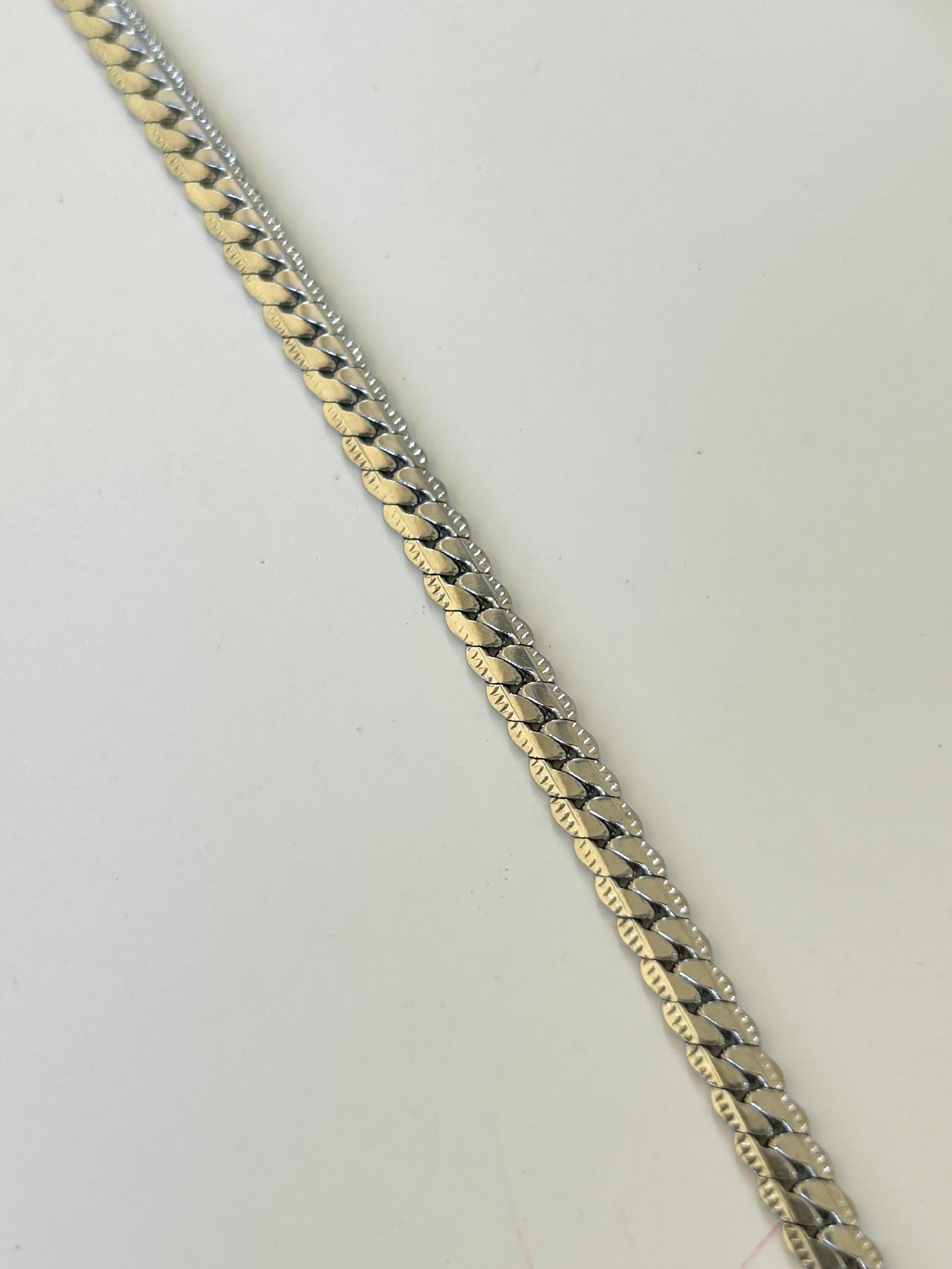 Balık Sırtı Model Çelik Bileklik