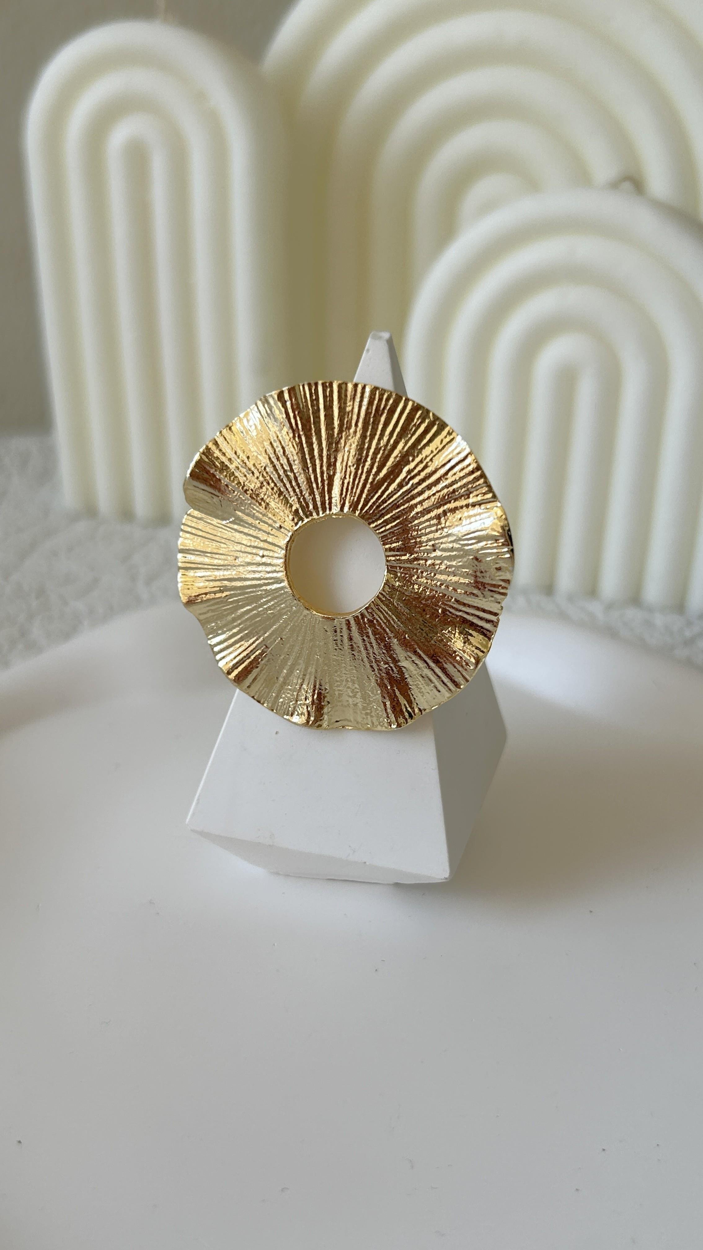 Çiçek Desen Ayarlanabilir Yüzük