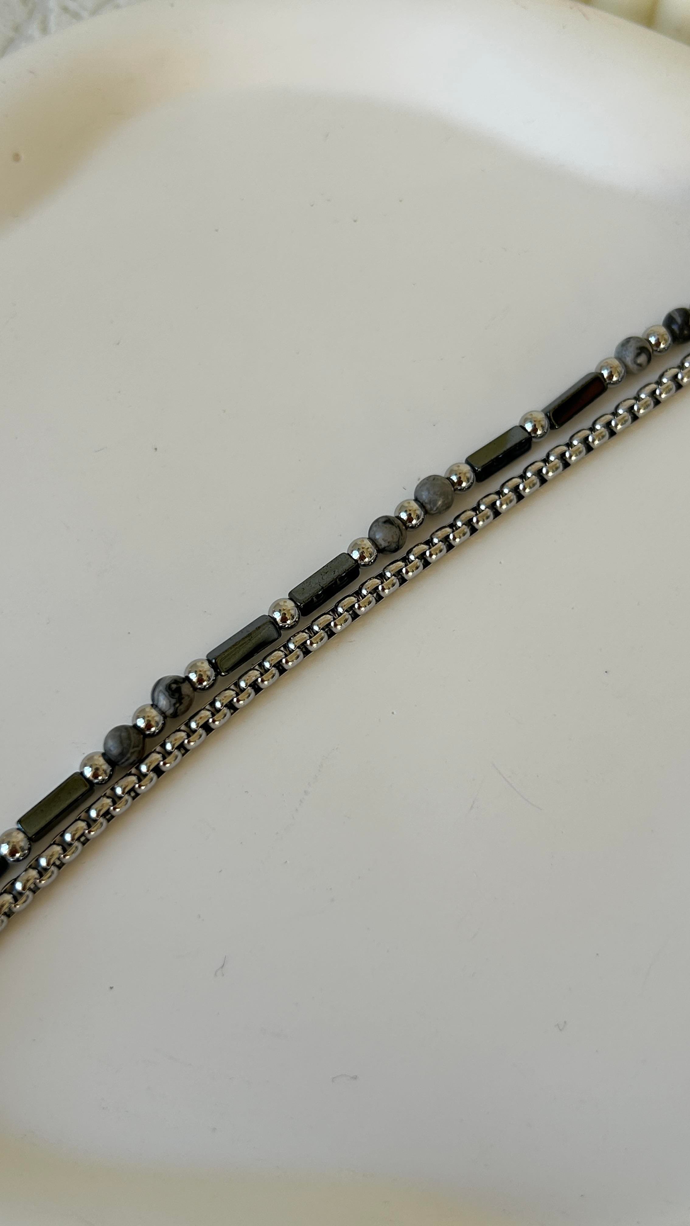 Çift Zincir Siyah-Gri Boncuk Detay Çelik Bileklik