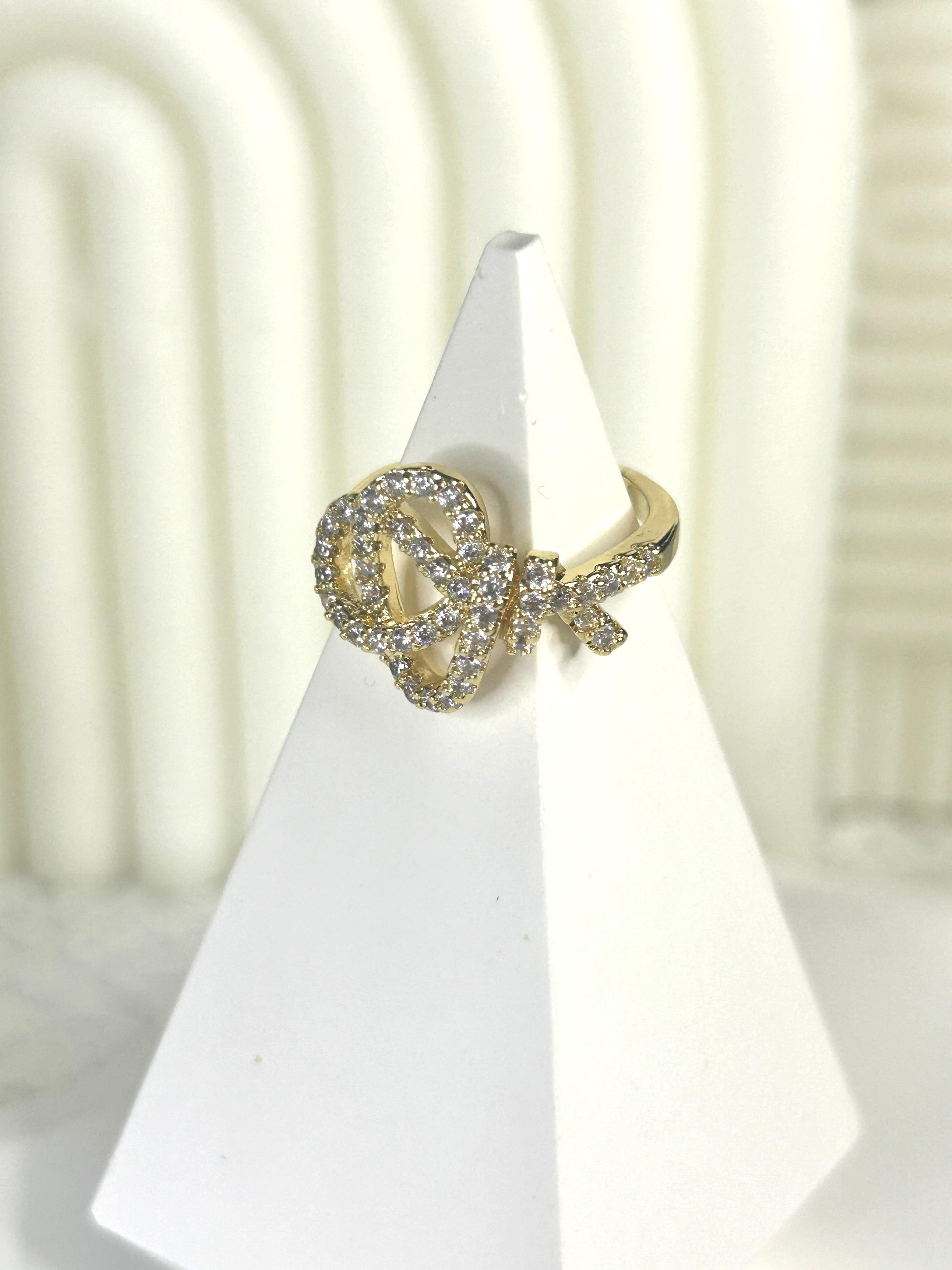 Düğüm Tasarım Zirkon Taşlı Gold Yüzük