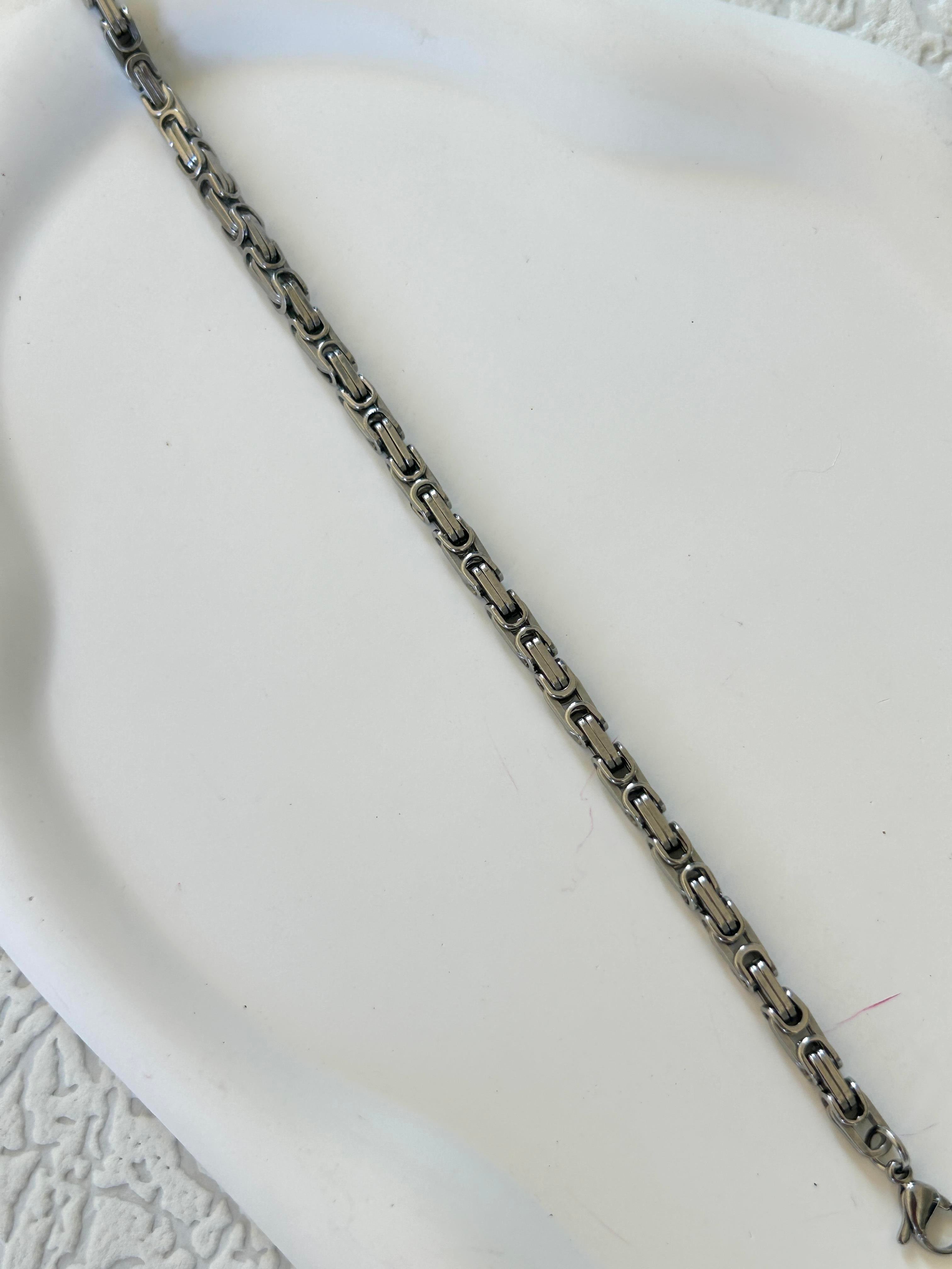 Kral Çelik Bileklik