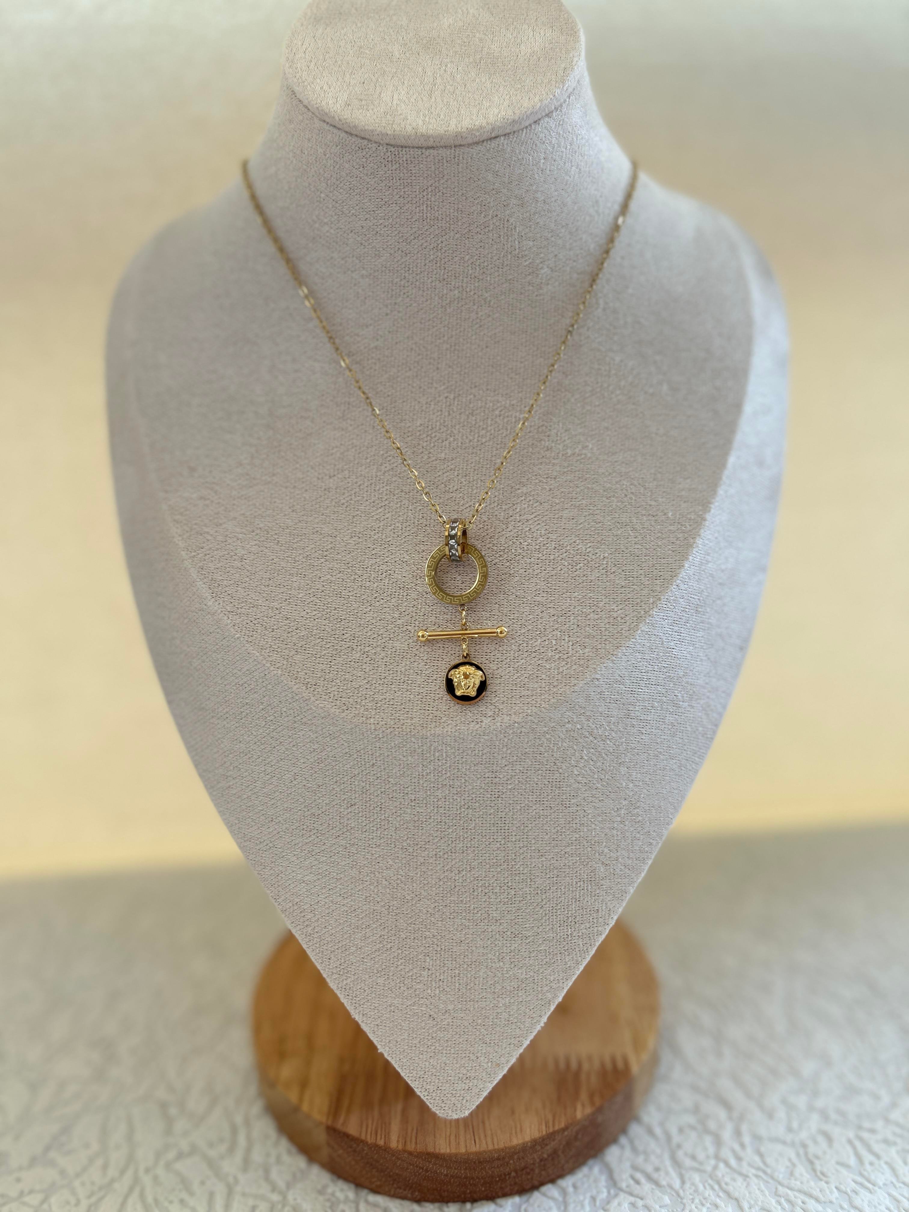 Medusa Çelik Gold Kolye