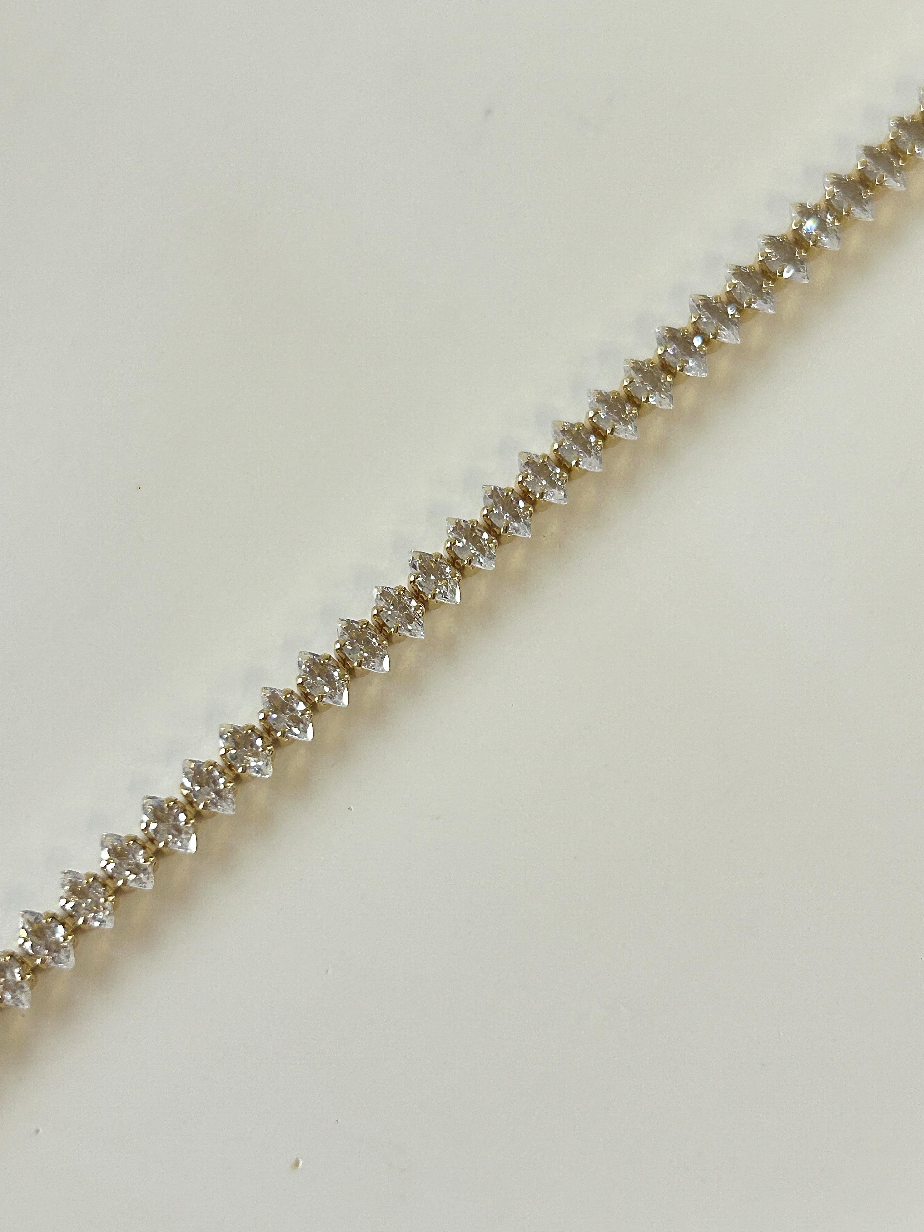 Premium Damla Model Suyolu Gold Bileklik