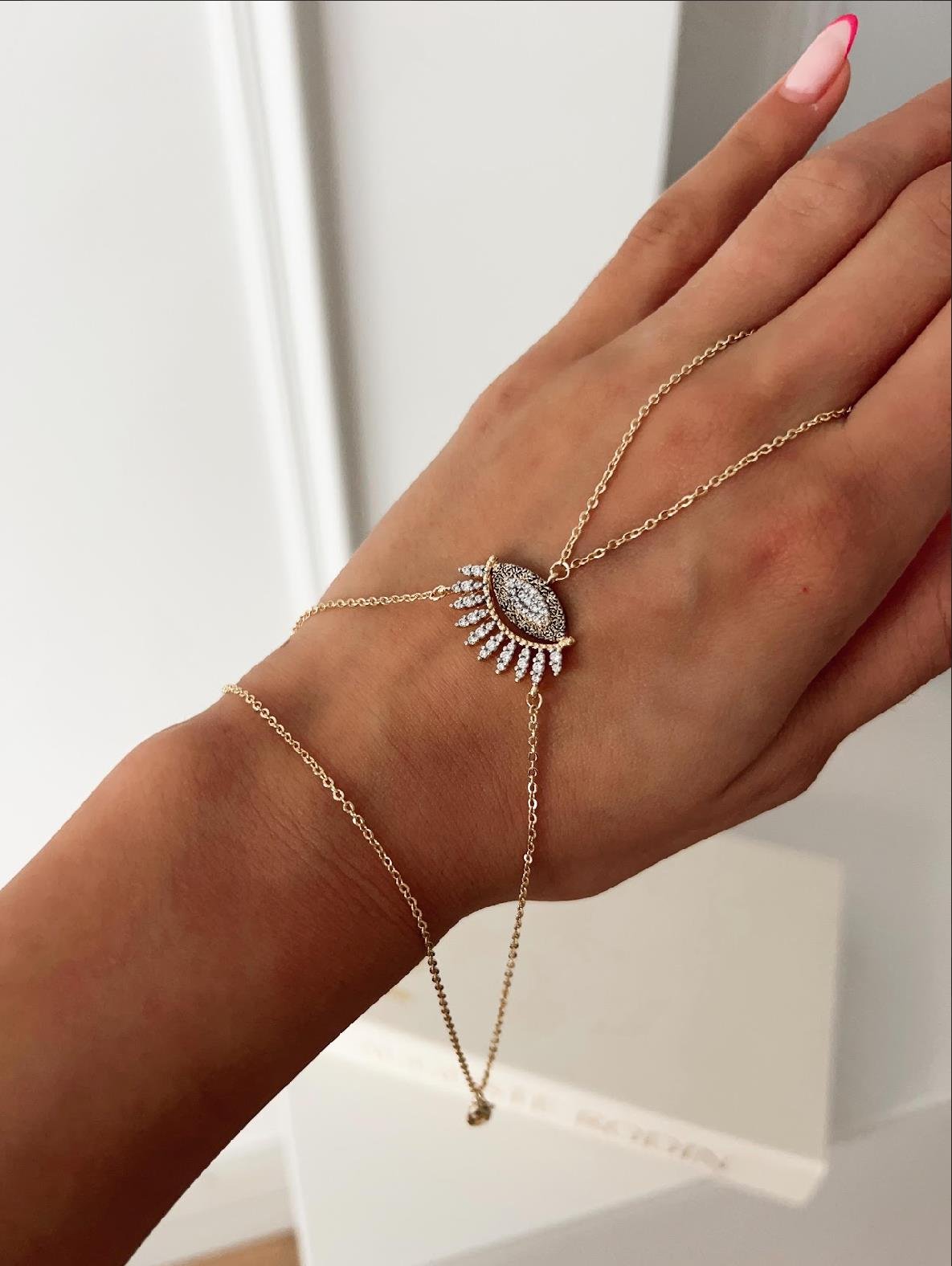 Premium Göz Model Taşlı Şahmeran