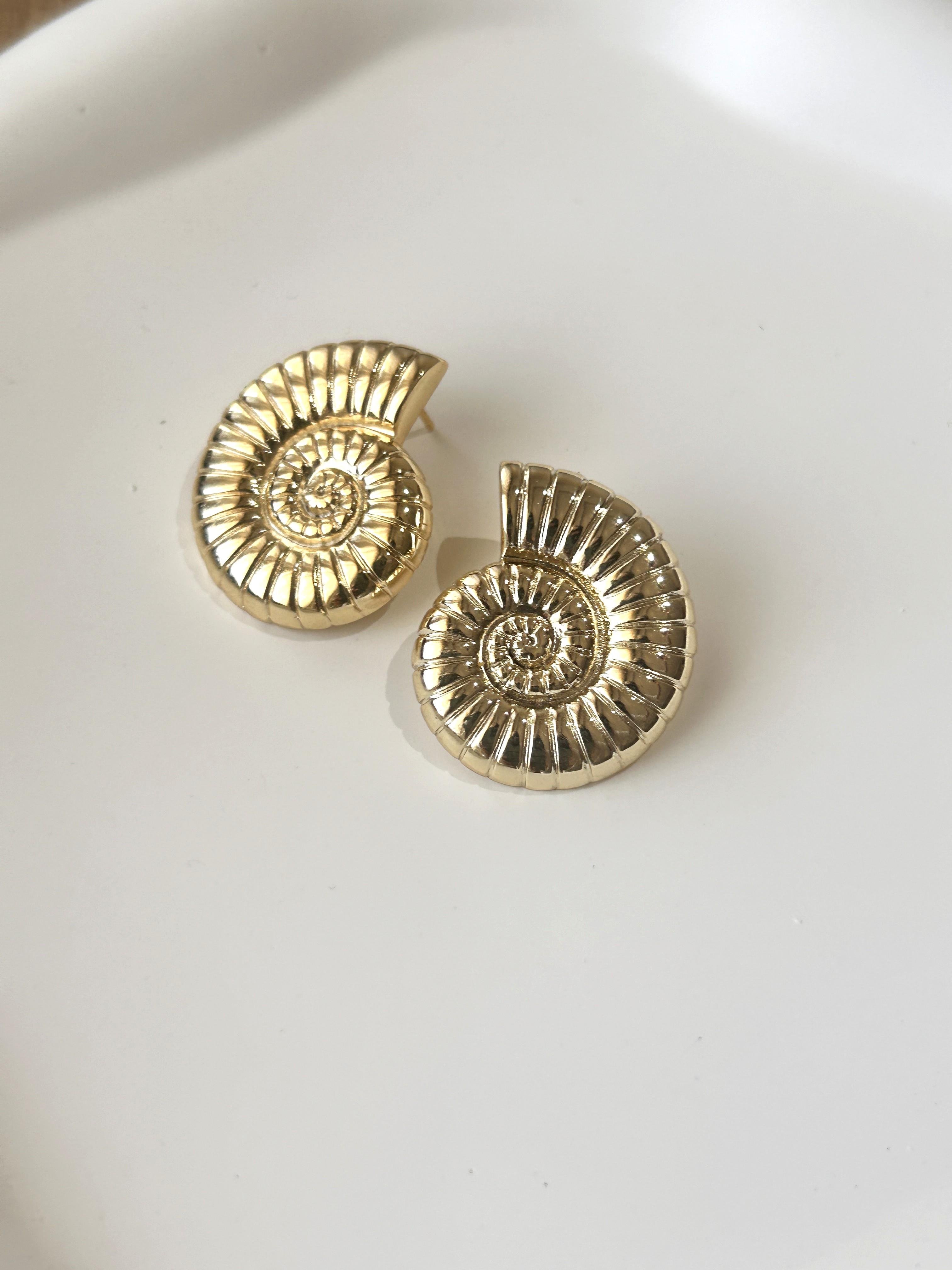 Premium Salyangoz Model Gold Küpe