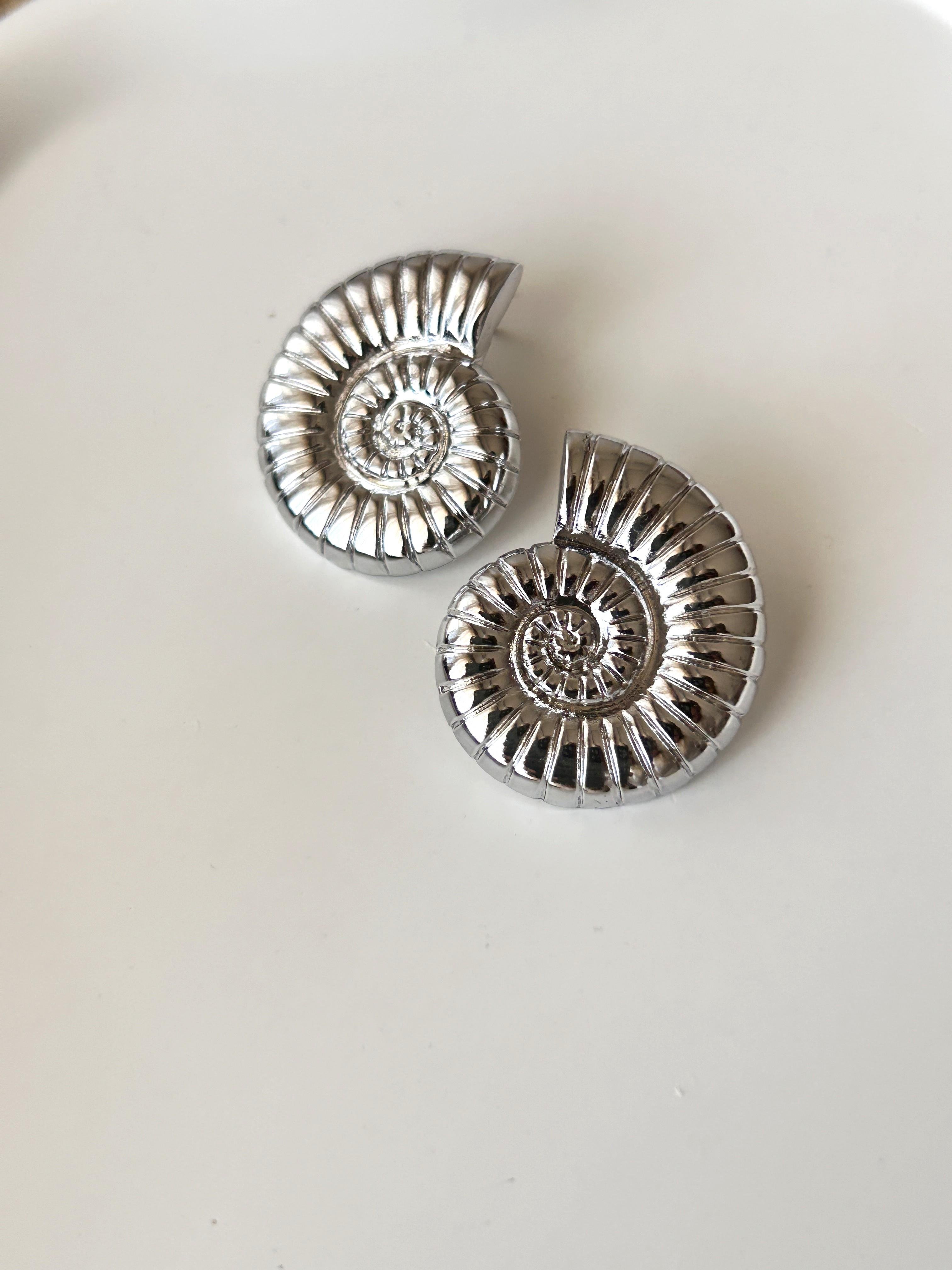 Premium Salyangoz Model Silver Küpe