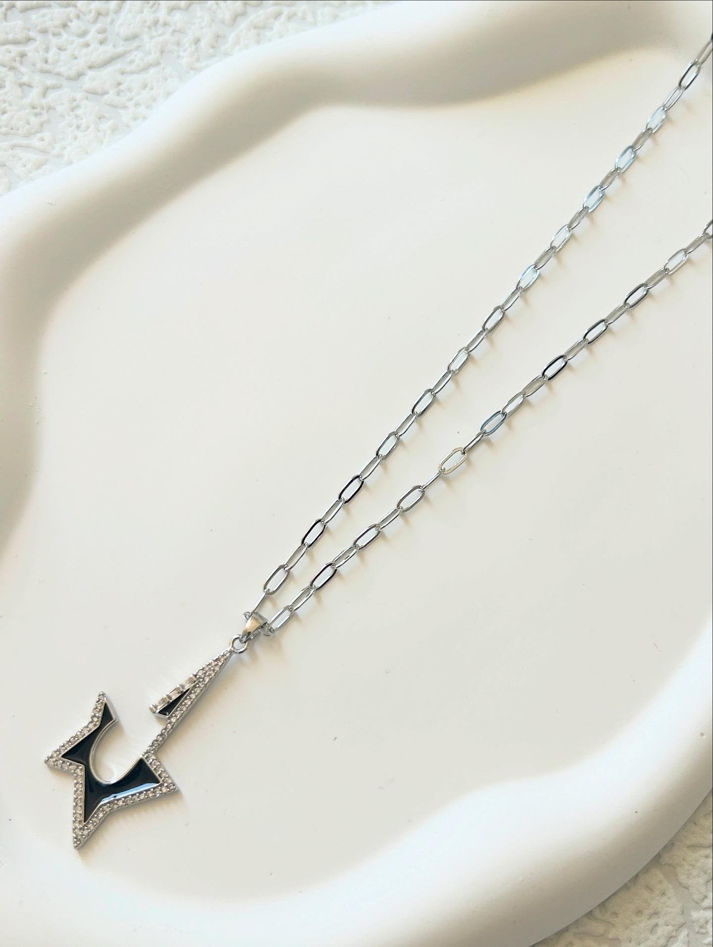 Premium Siyah Yıldız Silver Kolye