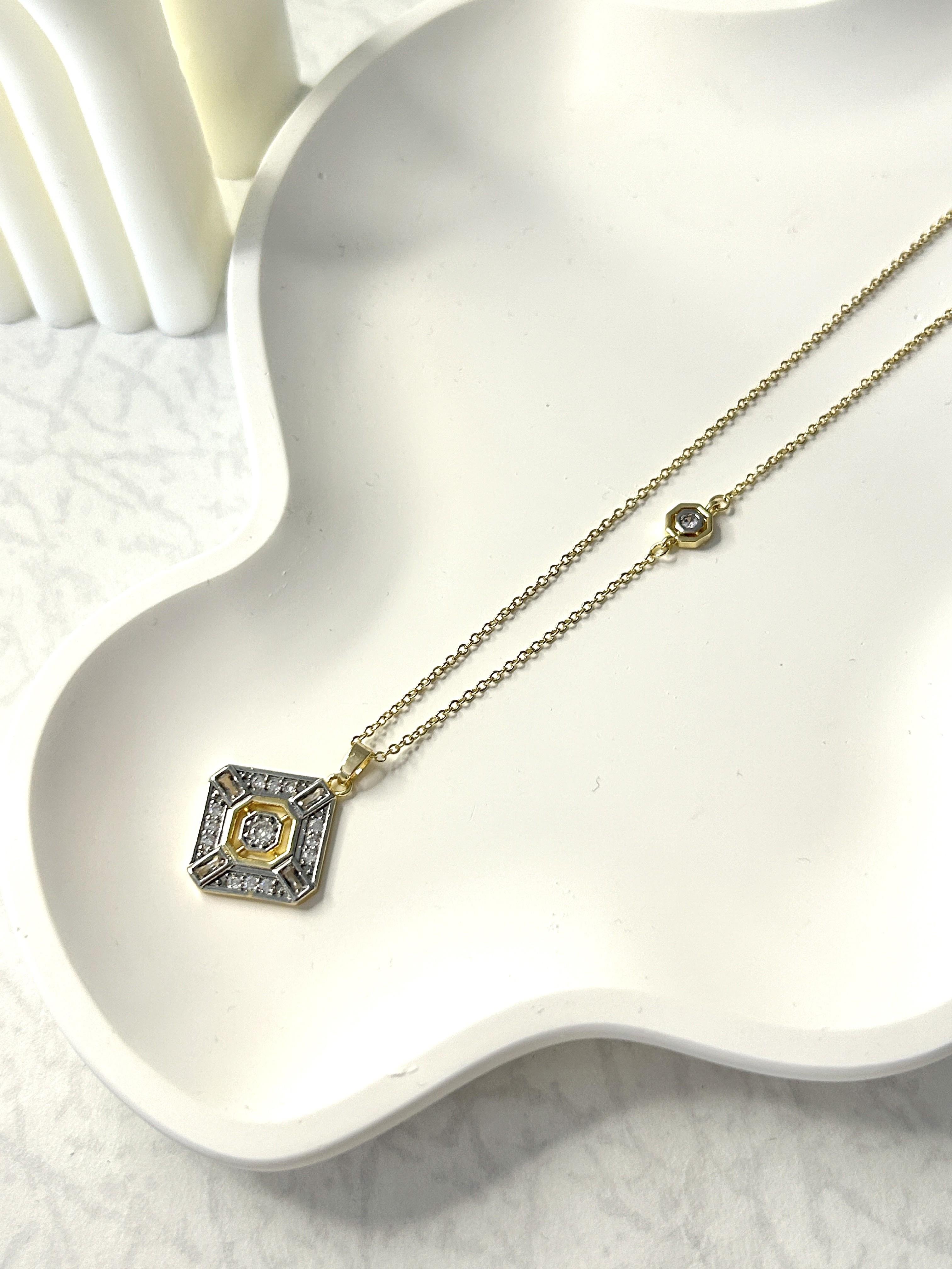 Premium Zirkon Taşlı Geometrik Kolye