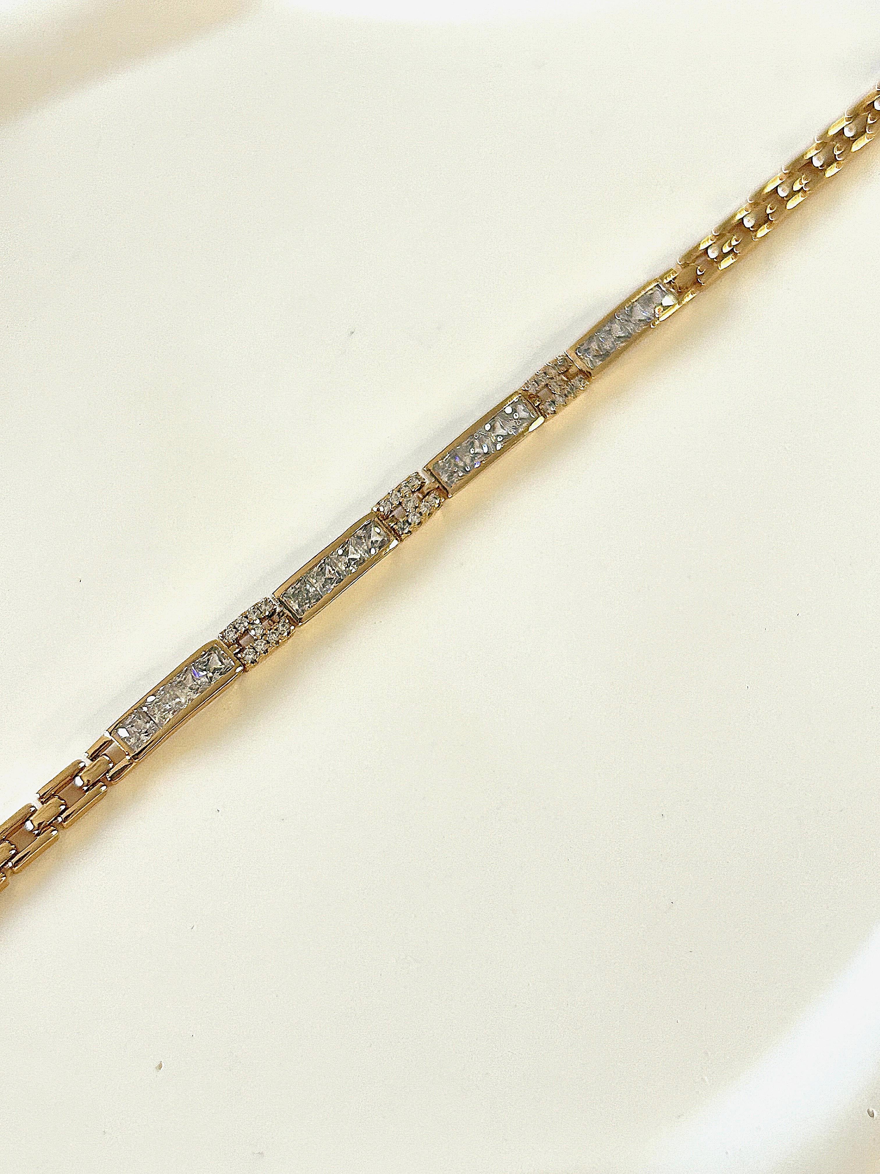 Premium Zirkon Taşlı Gold Bileklik