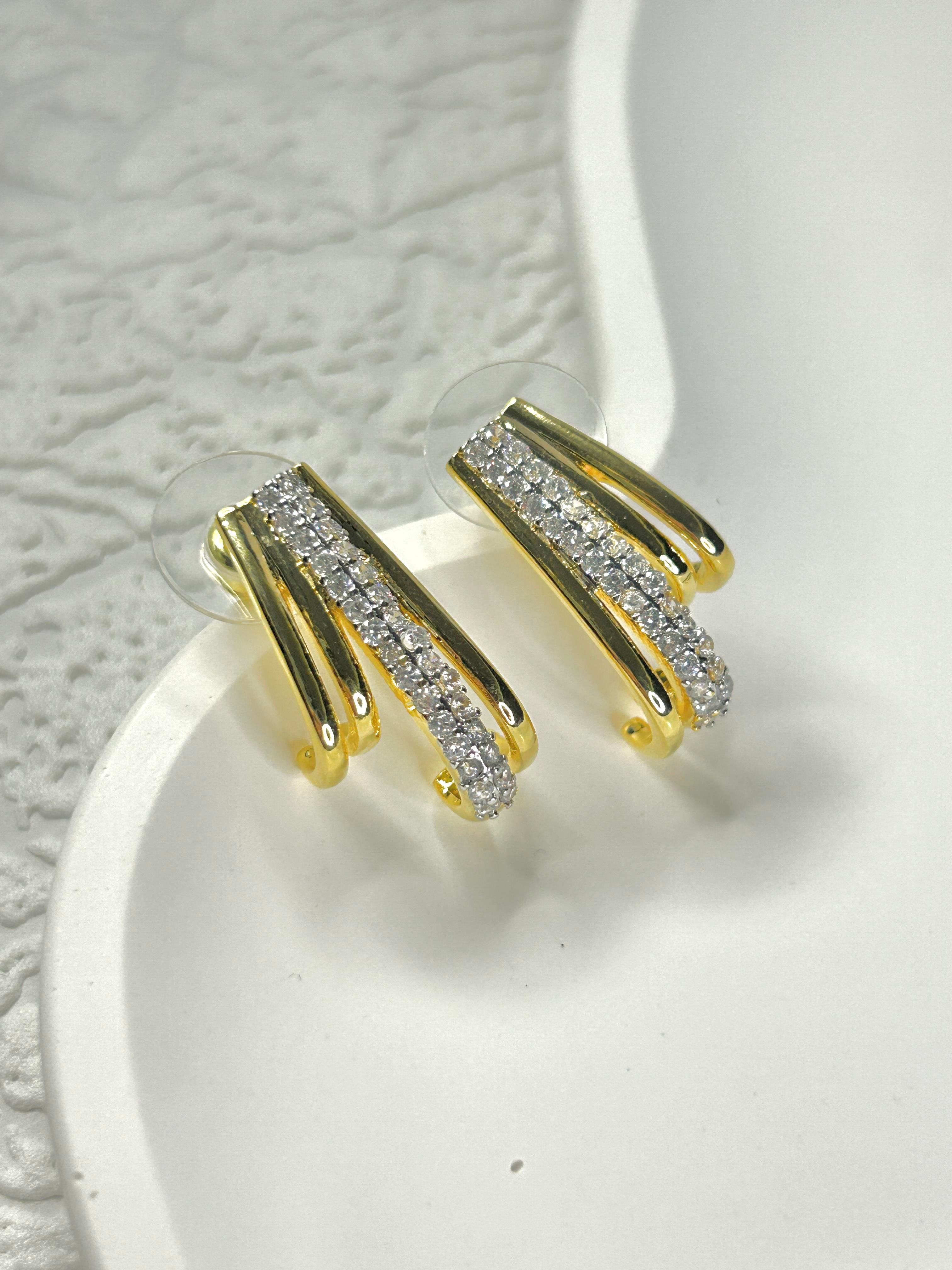 Premium Zirkon Taşlı Gold Küpe