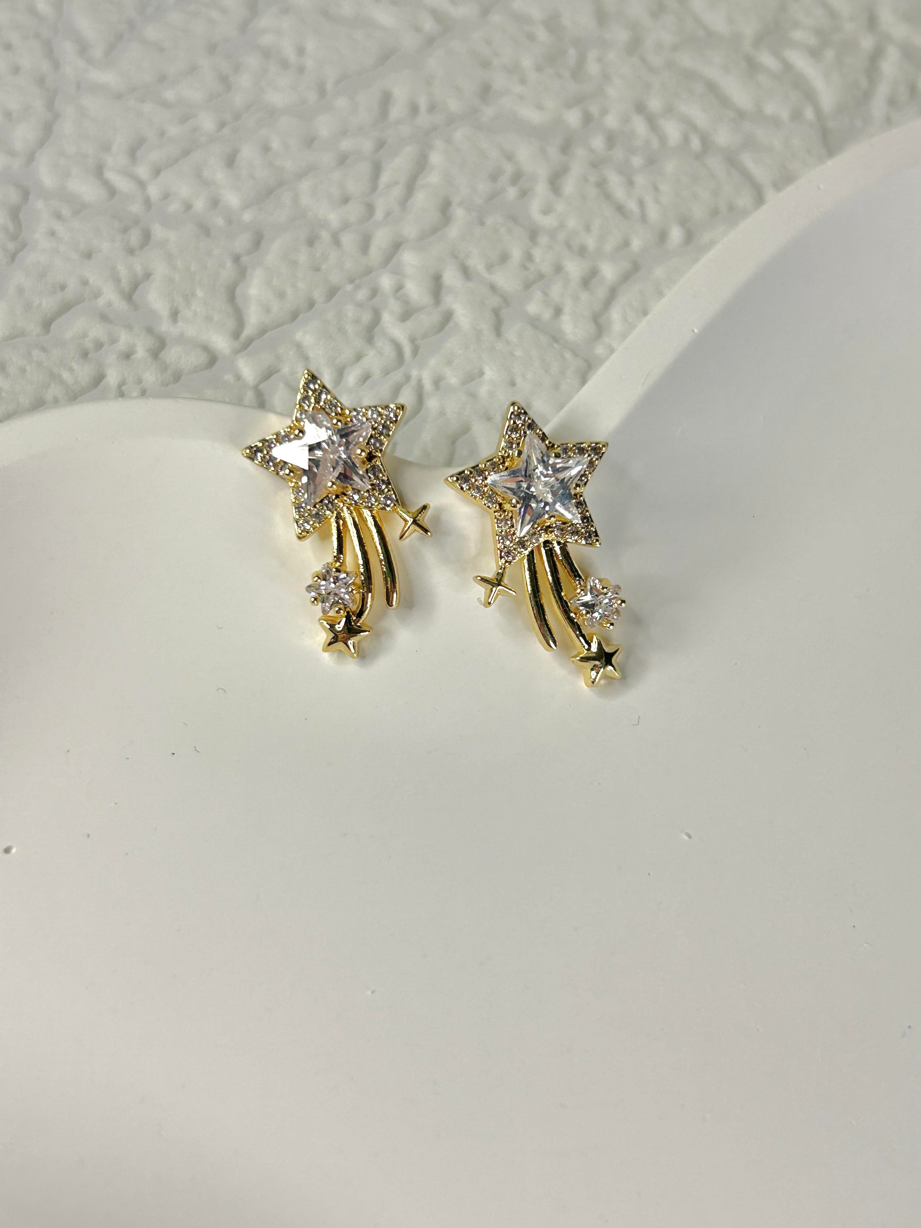 Premium Zirkon Taşlı İkili Yıldız Küpe