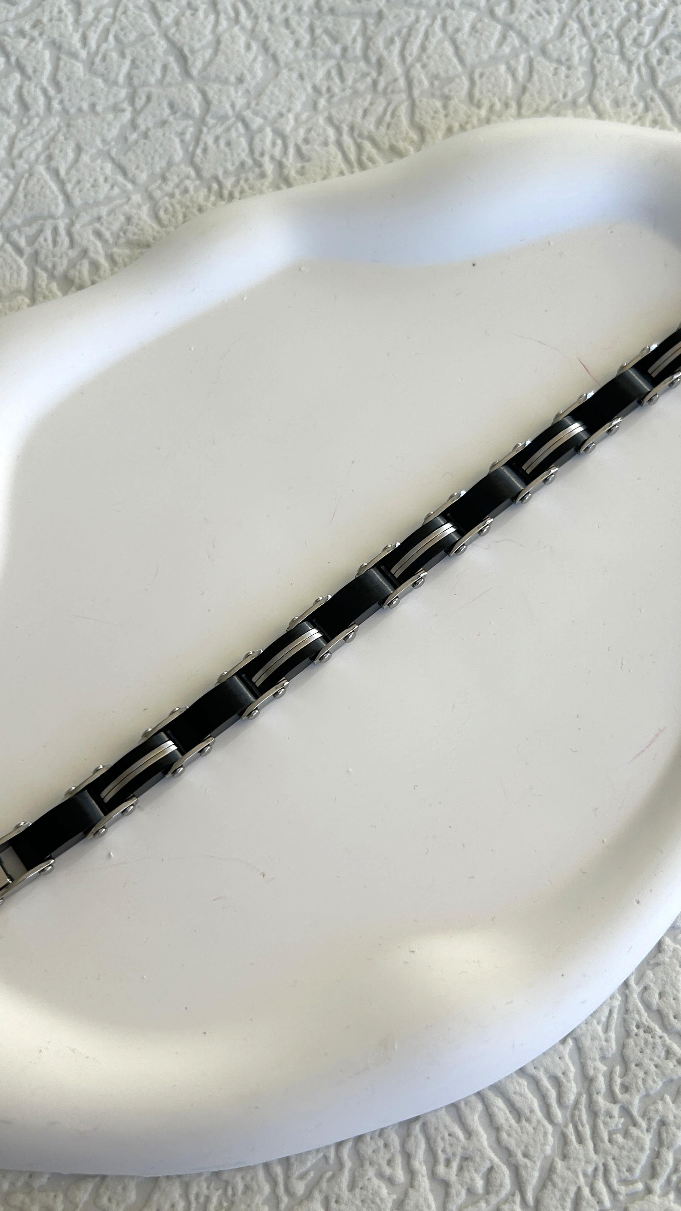 Seramik Çift Taraflı Siyah Gümüş Bileklik