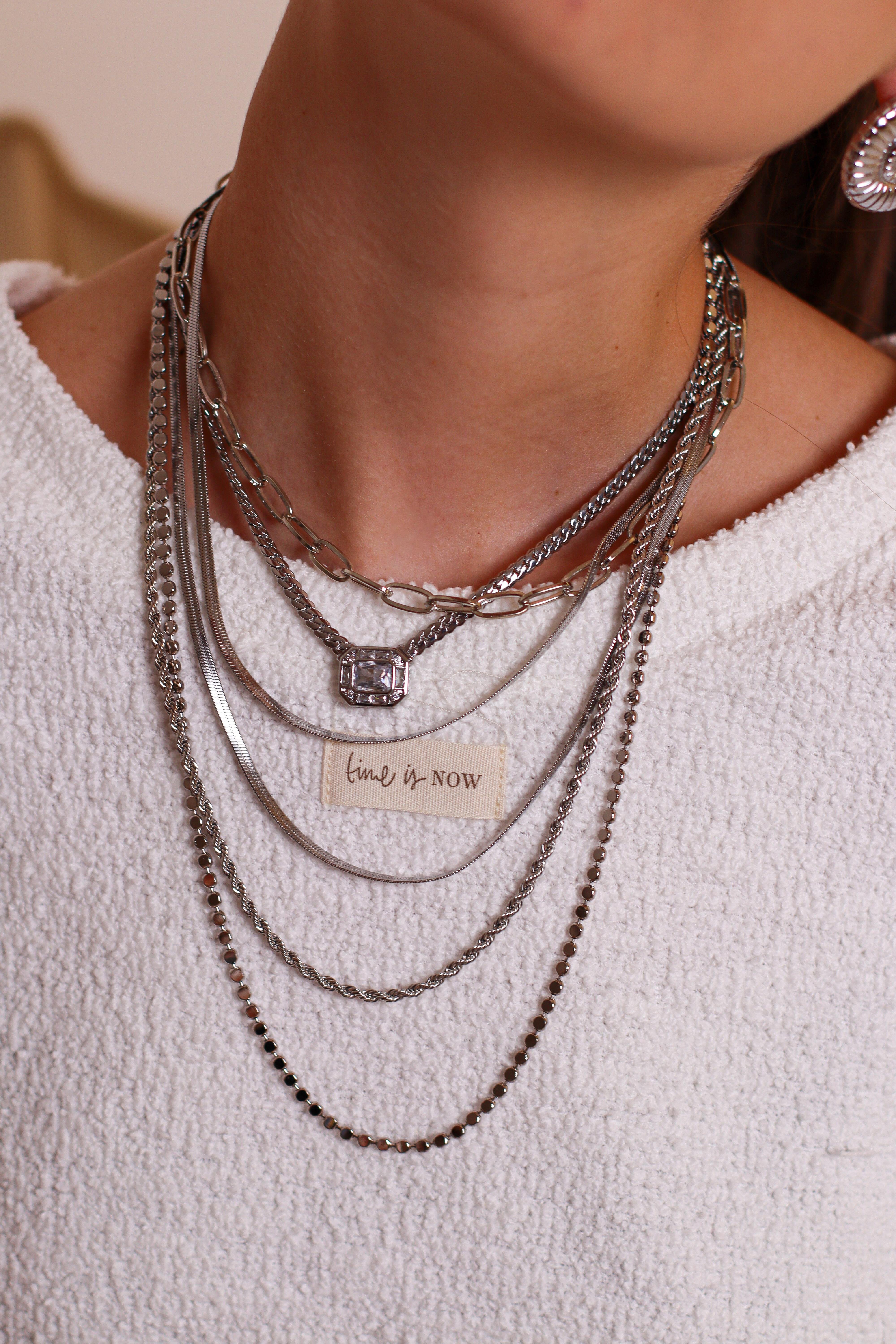 Sıralı Zincir Silver Kolye