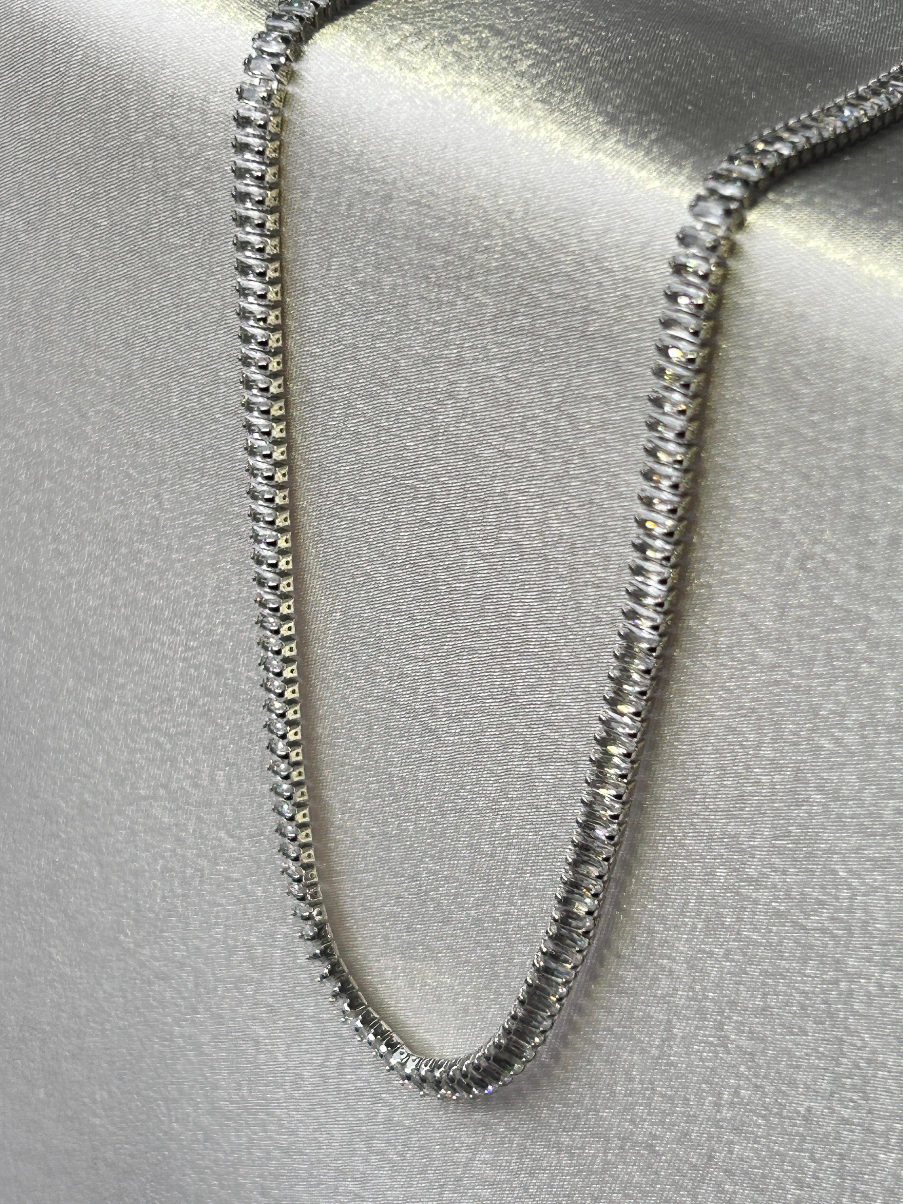 SUYOLU SİLVER KOLYE