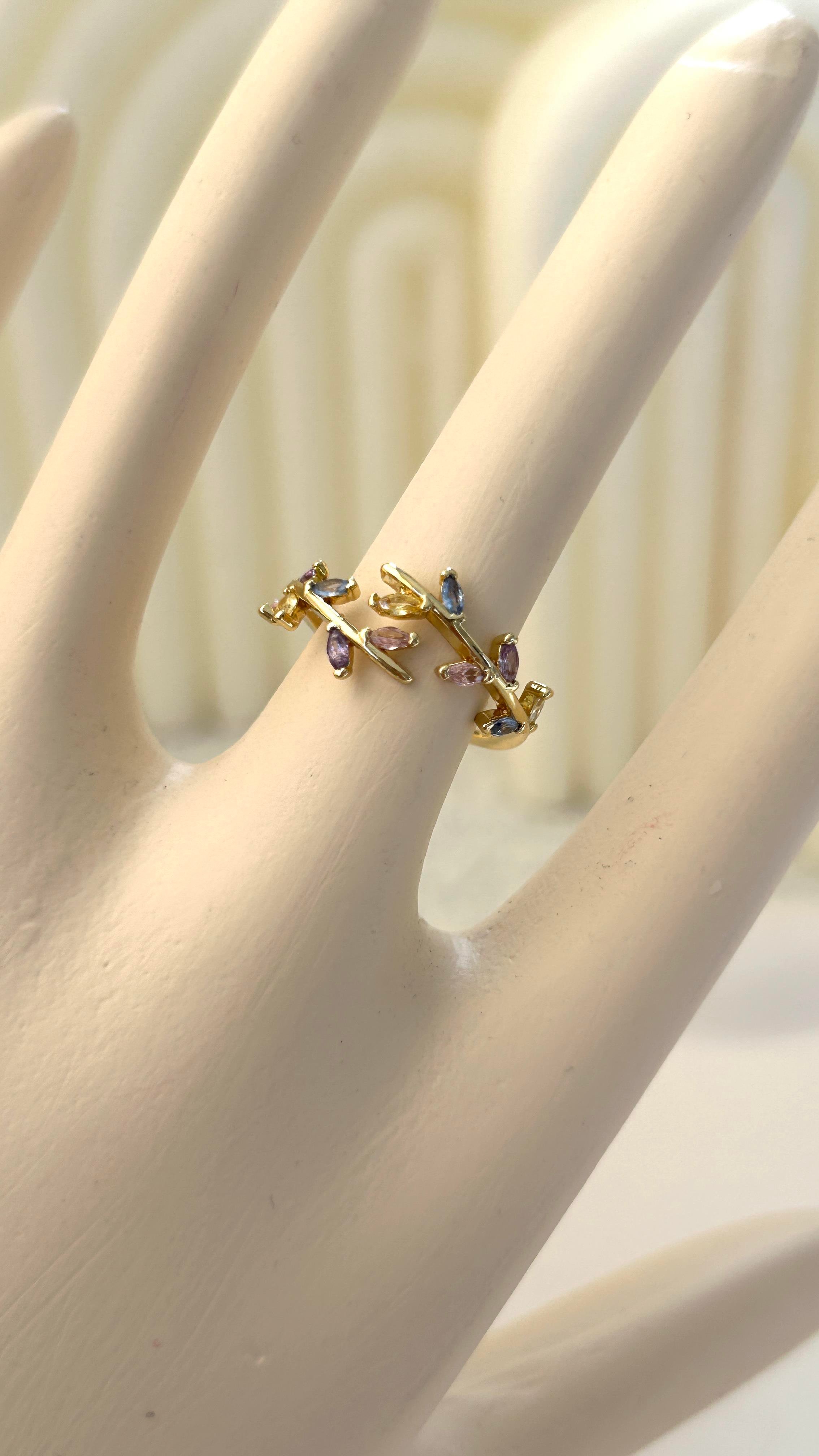 Yaprak Model Renkli Yüzük