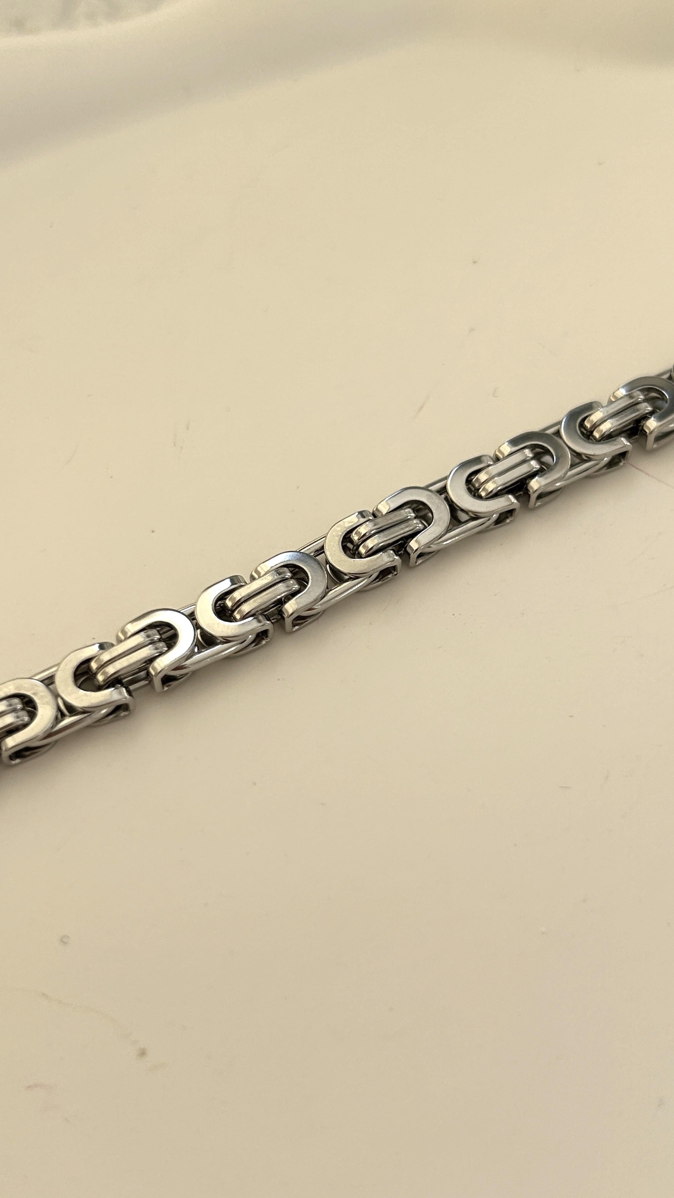 Yassı Model Kral Zincir Çelik Bileklik