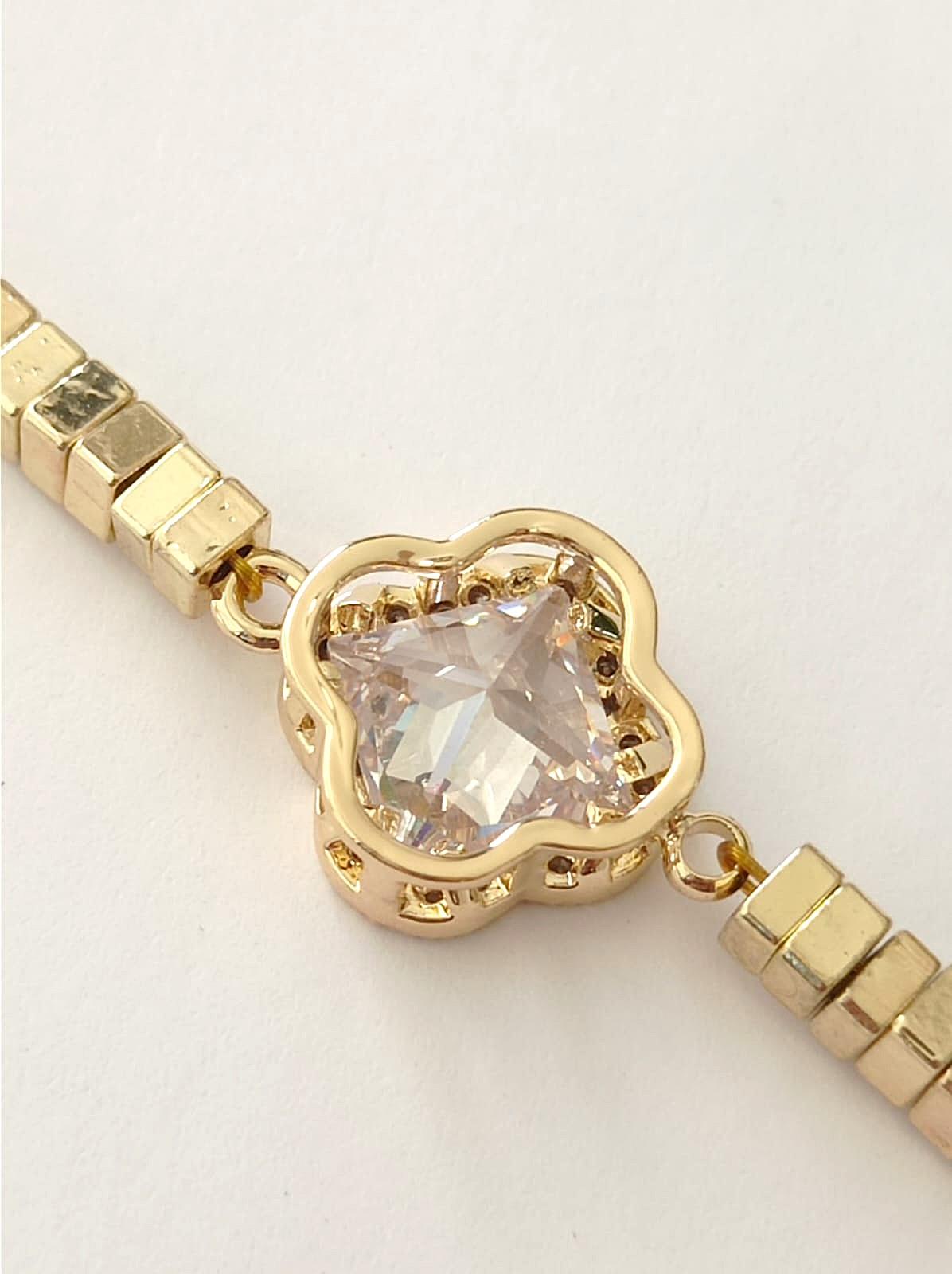 Yonca Gold Taşlı Bileklik