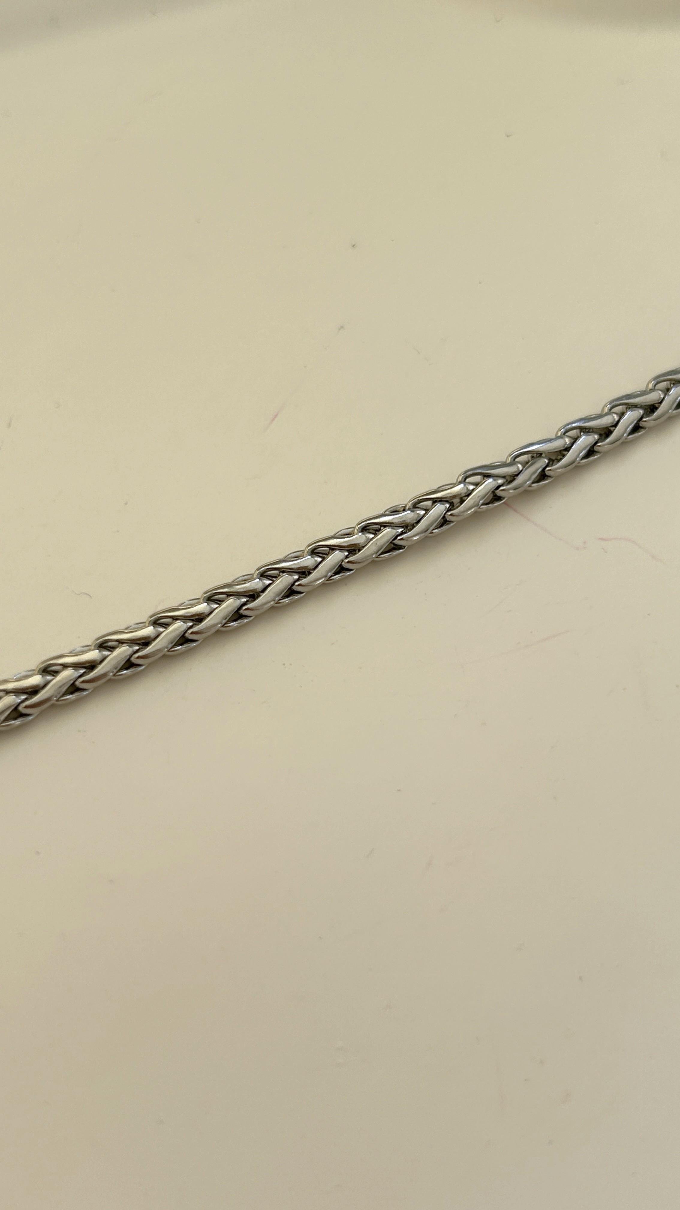 Yuvarlak Model Kral Bileklik