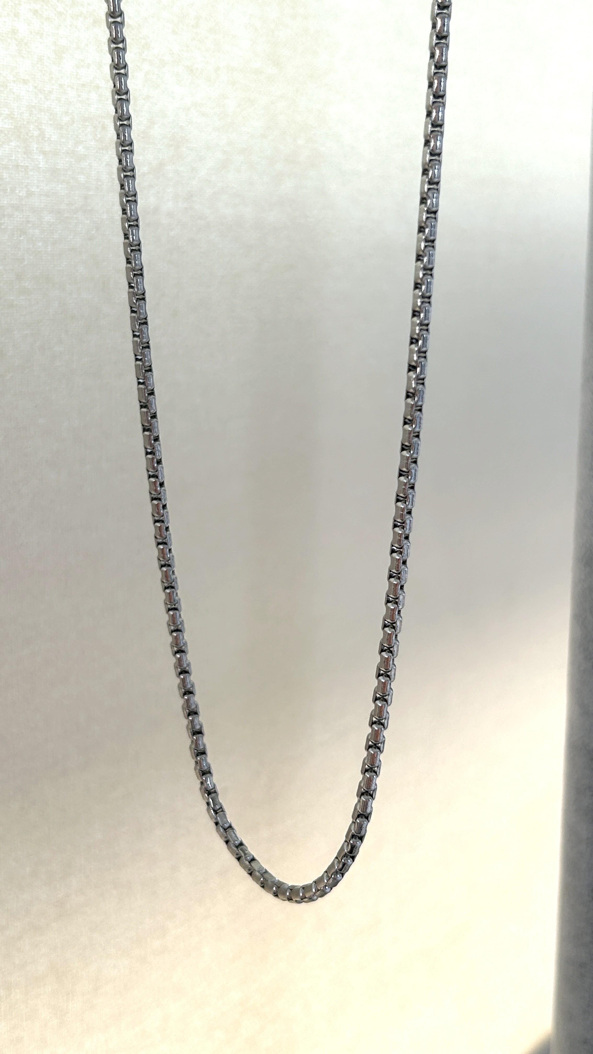 Yuvarlak Zincir Çelik Kolye