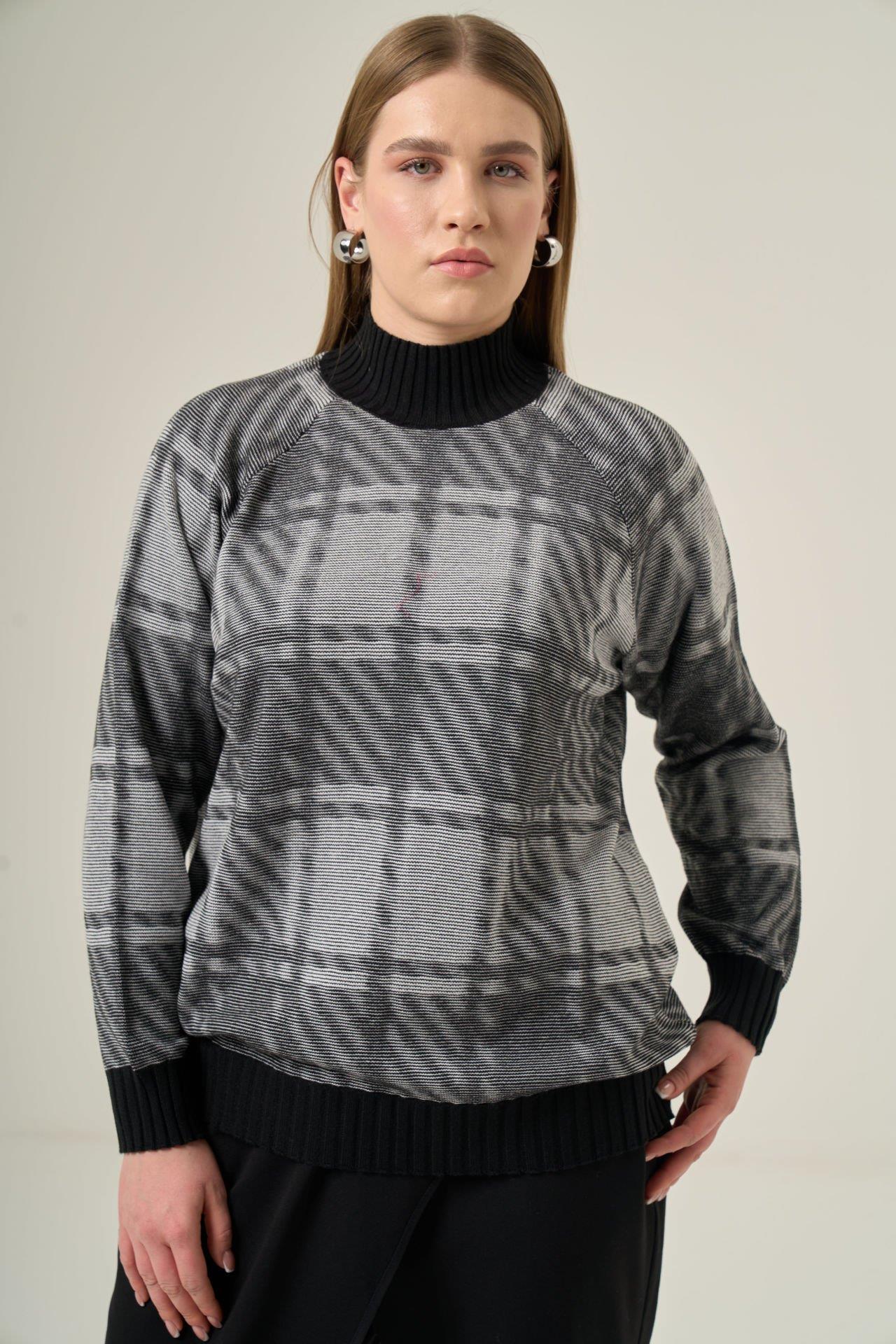 Gri Siyah Triko Kazak