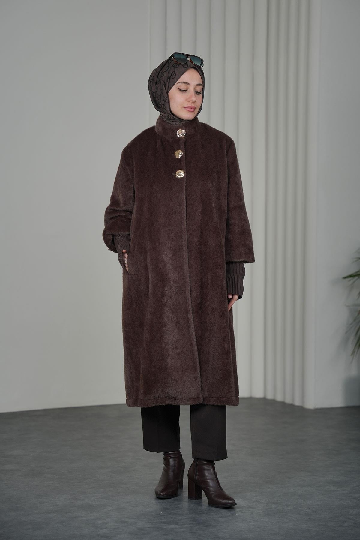 Gold Düğmeli Angora Kaban - Kahve