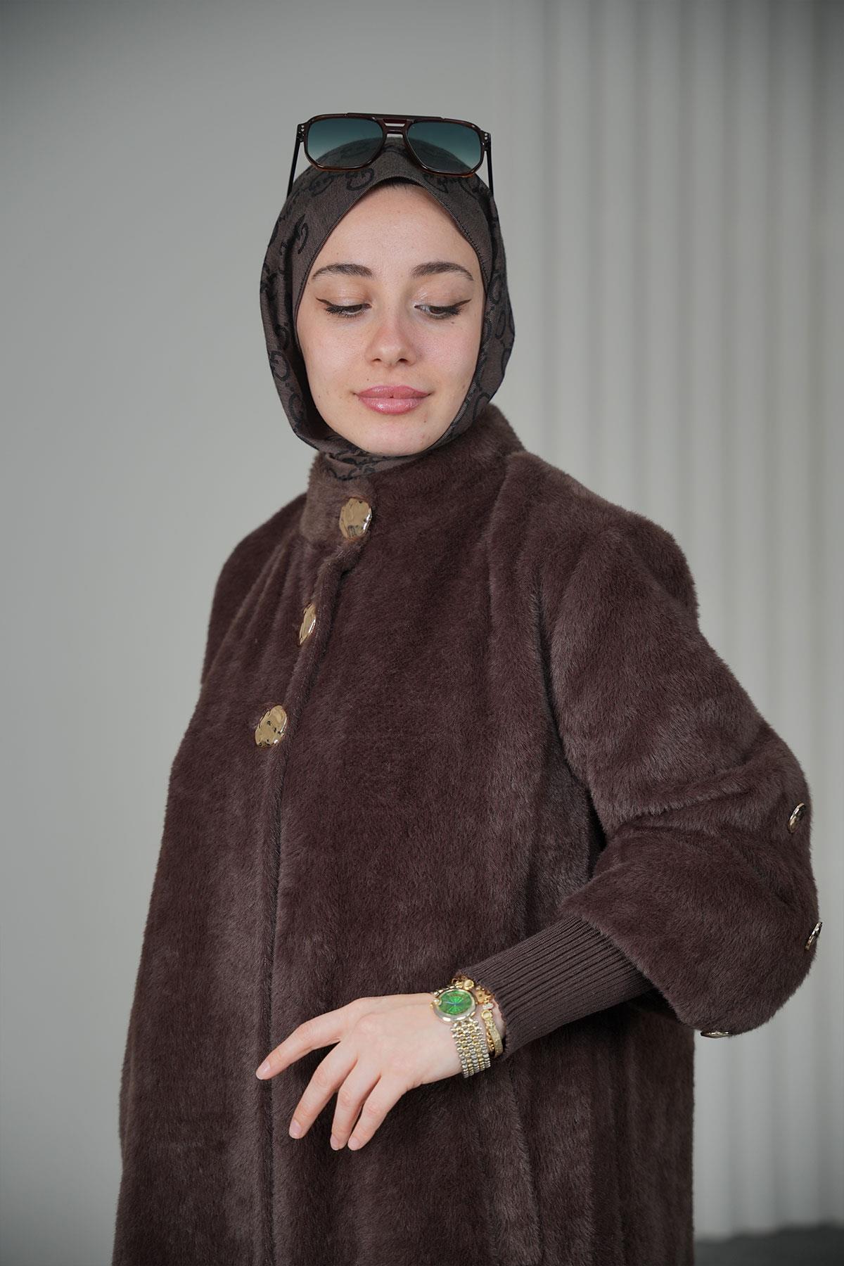 Gold Düğmeli Angora Kaban - Kahve