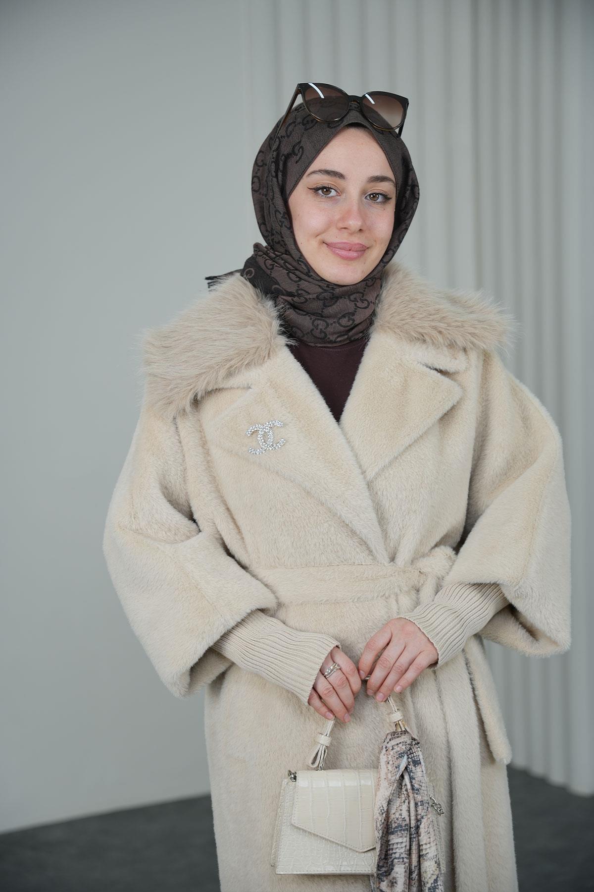 Yaka Kürklü Angora Kaban - Taş
