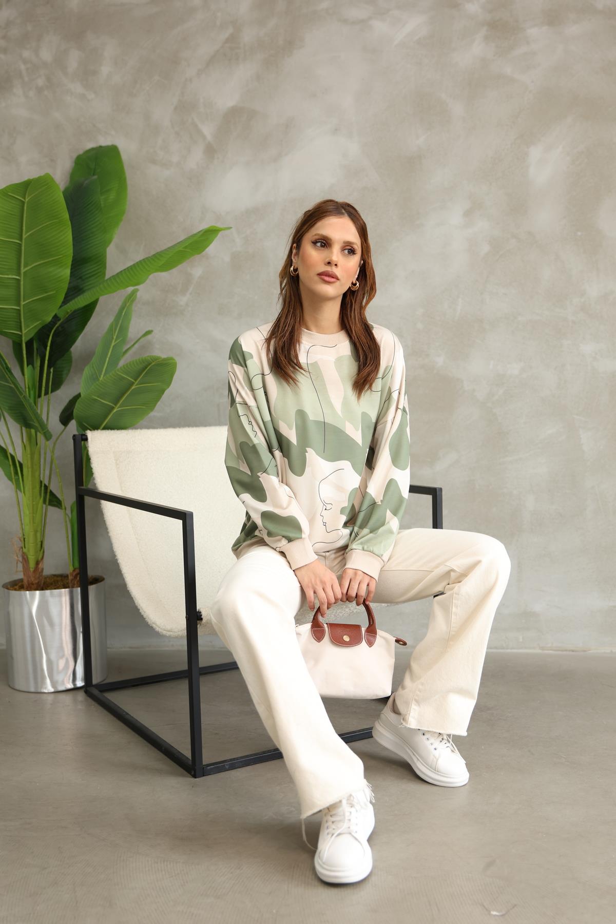 DİGİTAL BASKILI OVERSİZE SWEATSHIRT 25521