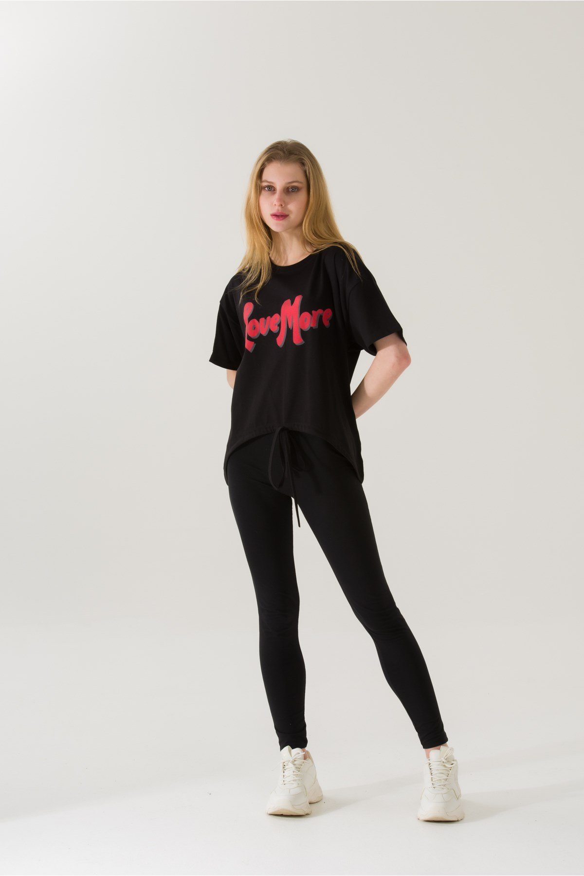 Kadın Love More Siyah Baskılı T-shirt 21010